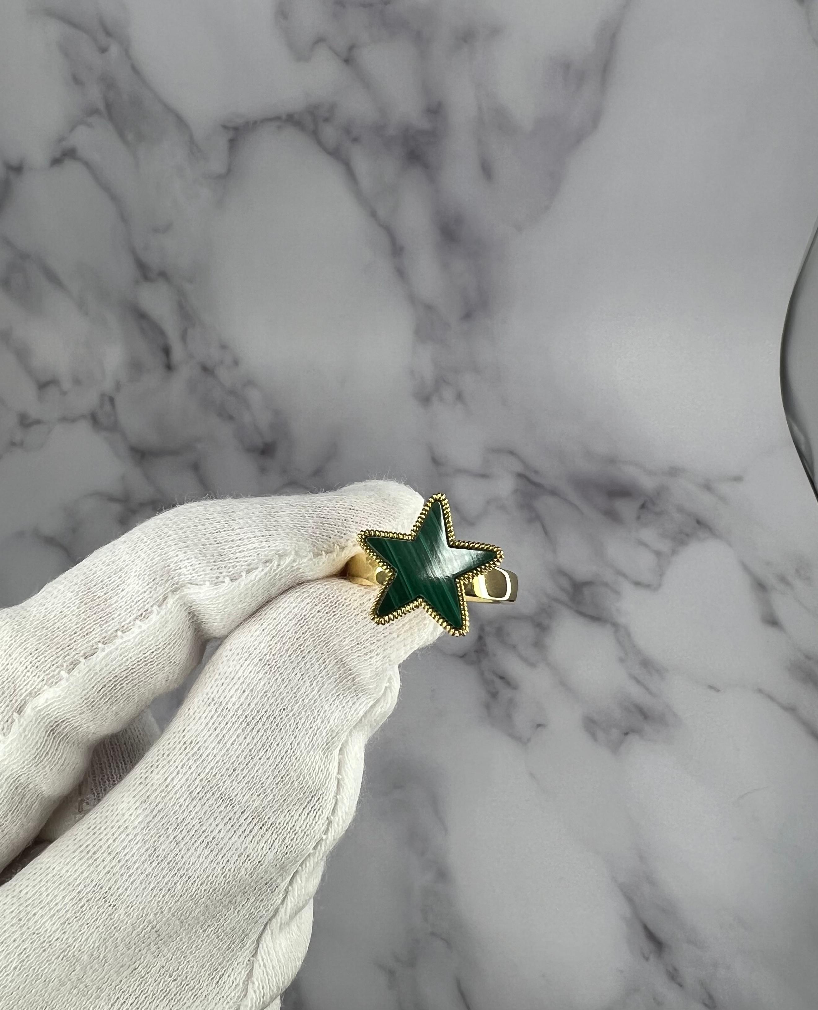 Green Malachite Star Galaxy Celestial Constellation Zodiac 18k Yellow Gold Ring For Sale 2