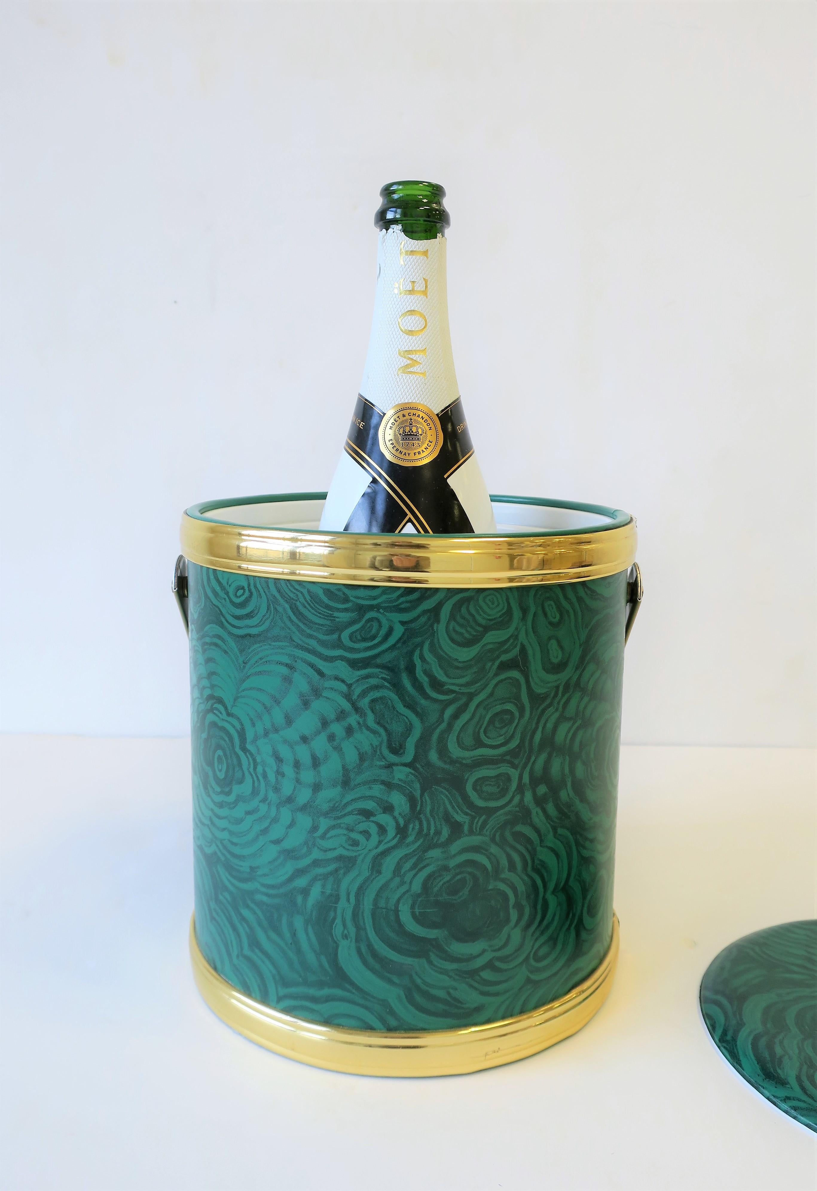 Green Malachite Style Ice Bucket by Georges Briard, ca. 1970s In Good Condition In New York, NY