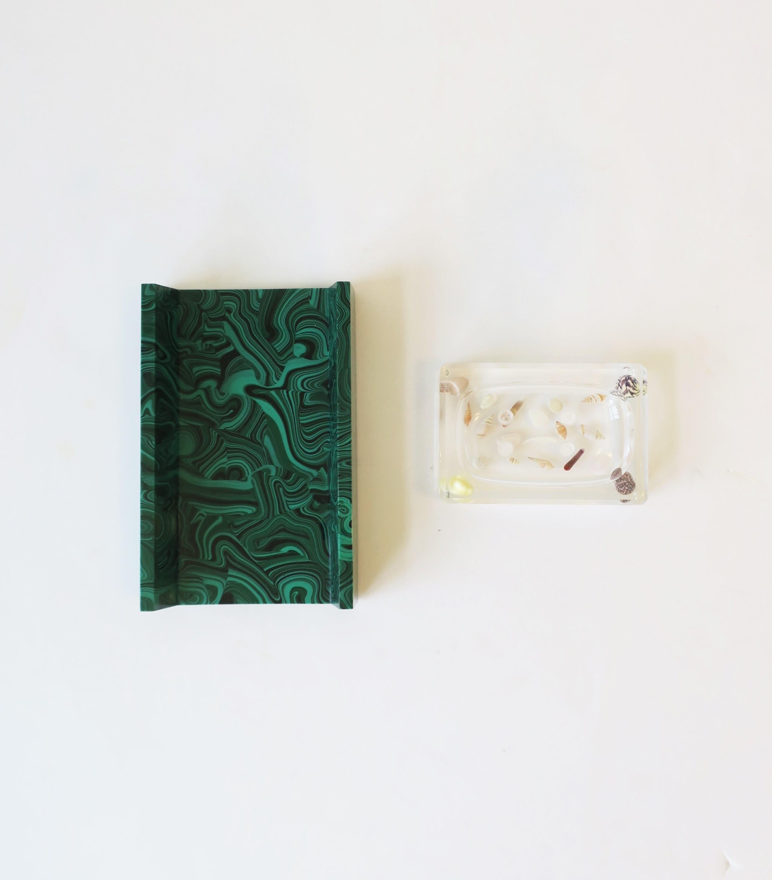 Green Malachite Style Paper Napkin or Hand-Towel Holder 3