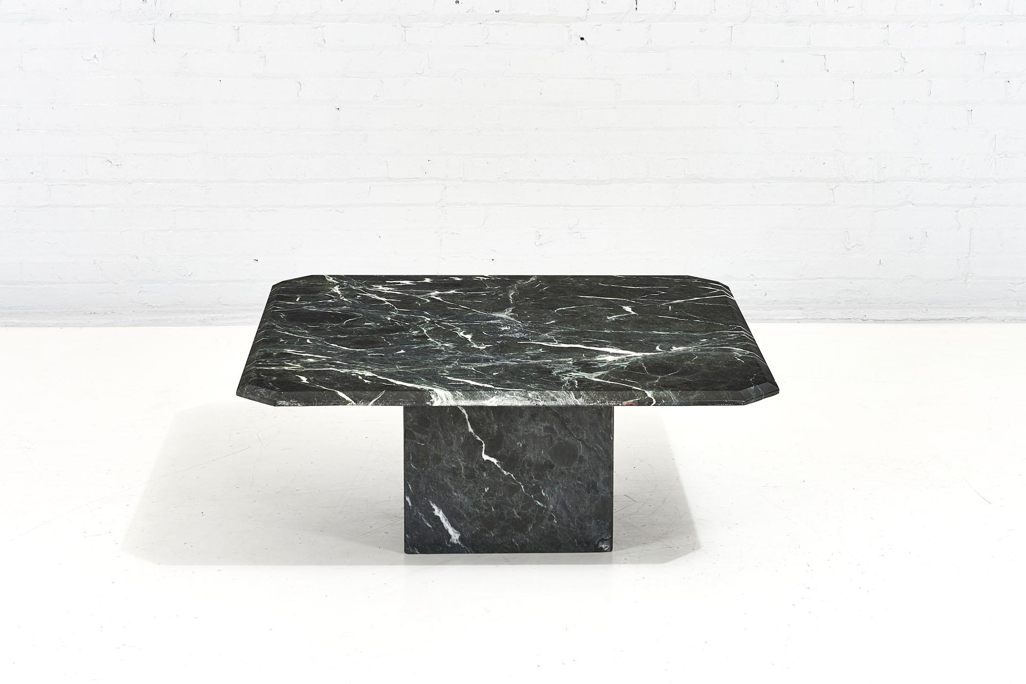 Green marble coffee table, Italy 1970. Original.