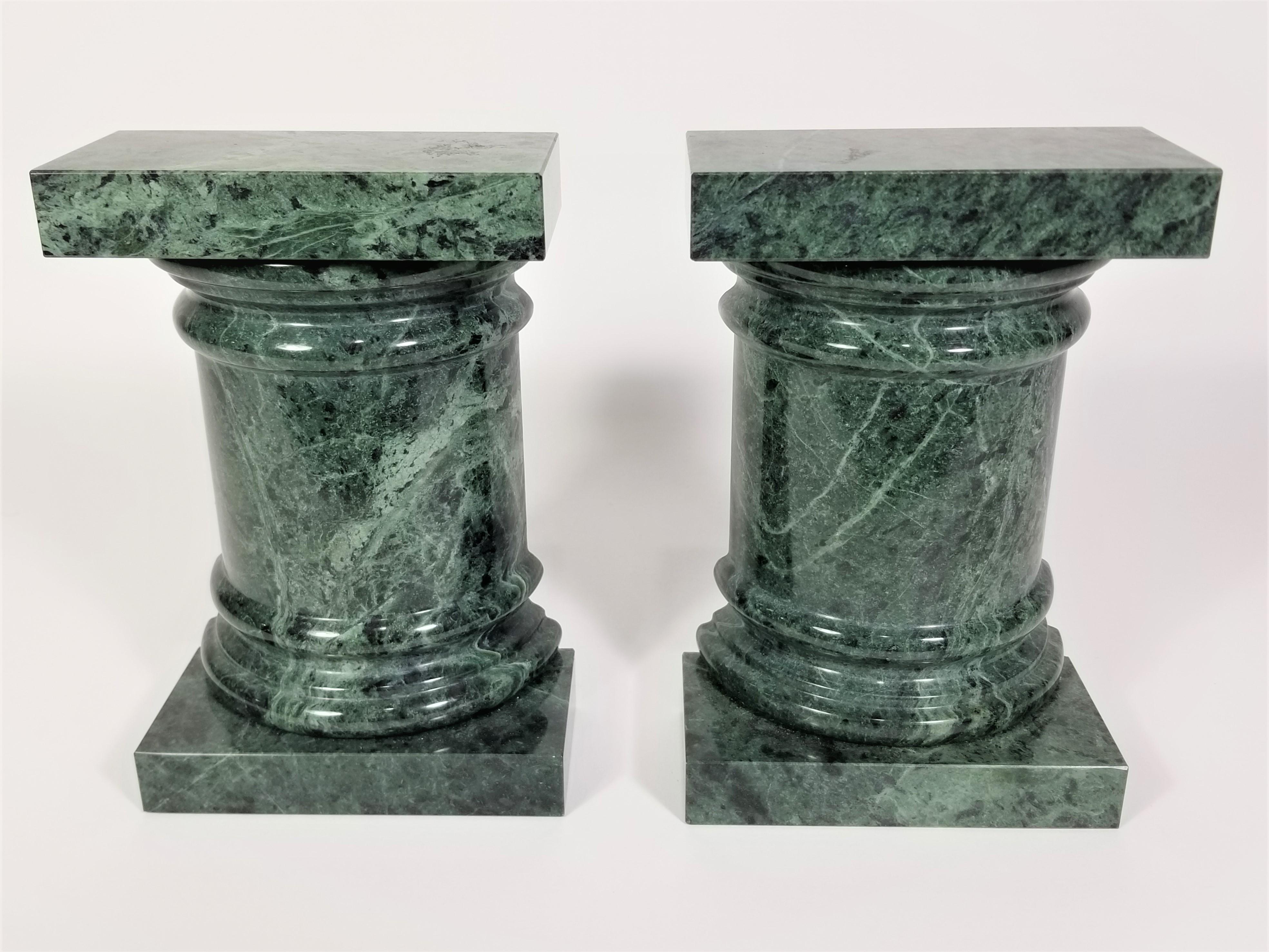 Mid century 1980s green marble column bookends. Excellent condition.