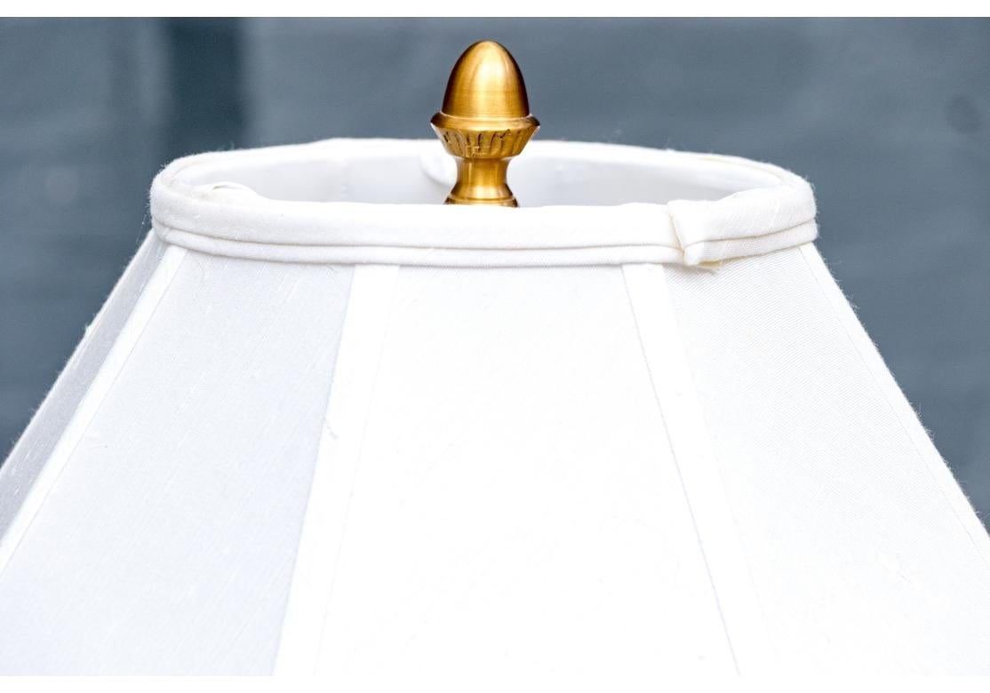 Lampada da terra in marmo verde con paralume in vendita 2