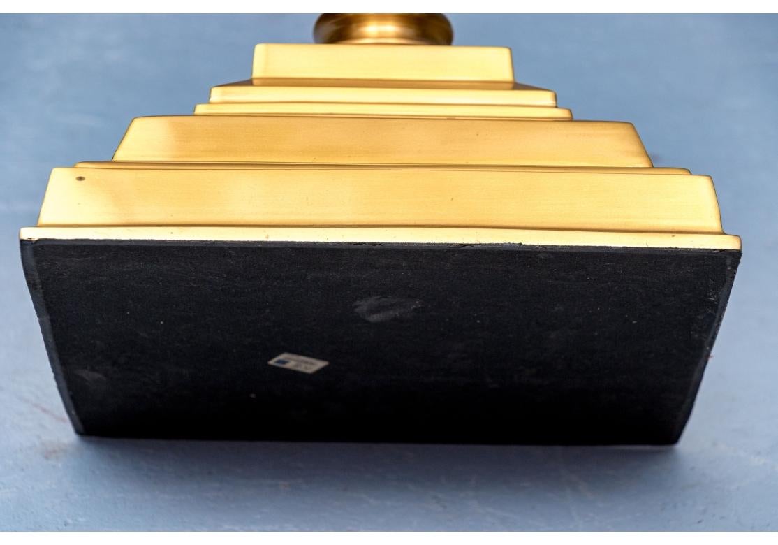 Lampada da terra in marmo verde con paralume in vendita 3