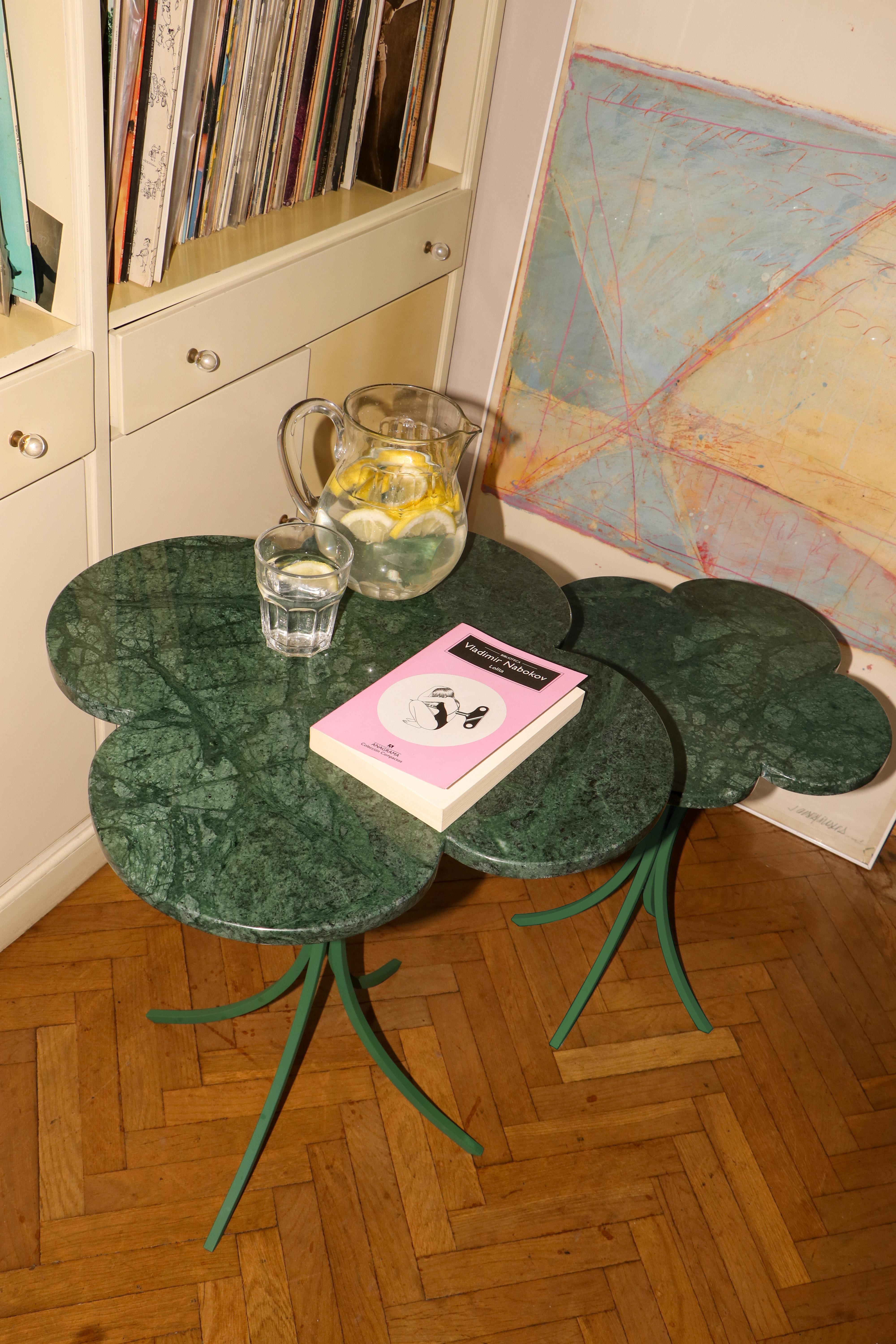 XXI secolo e contemporaneo Tavolo da caffè Cocktail Tables in marmo verde e fiori Mini in vendita