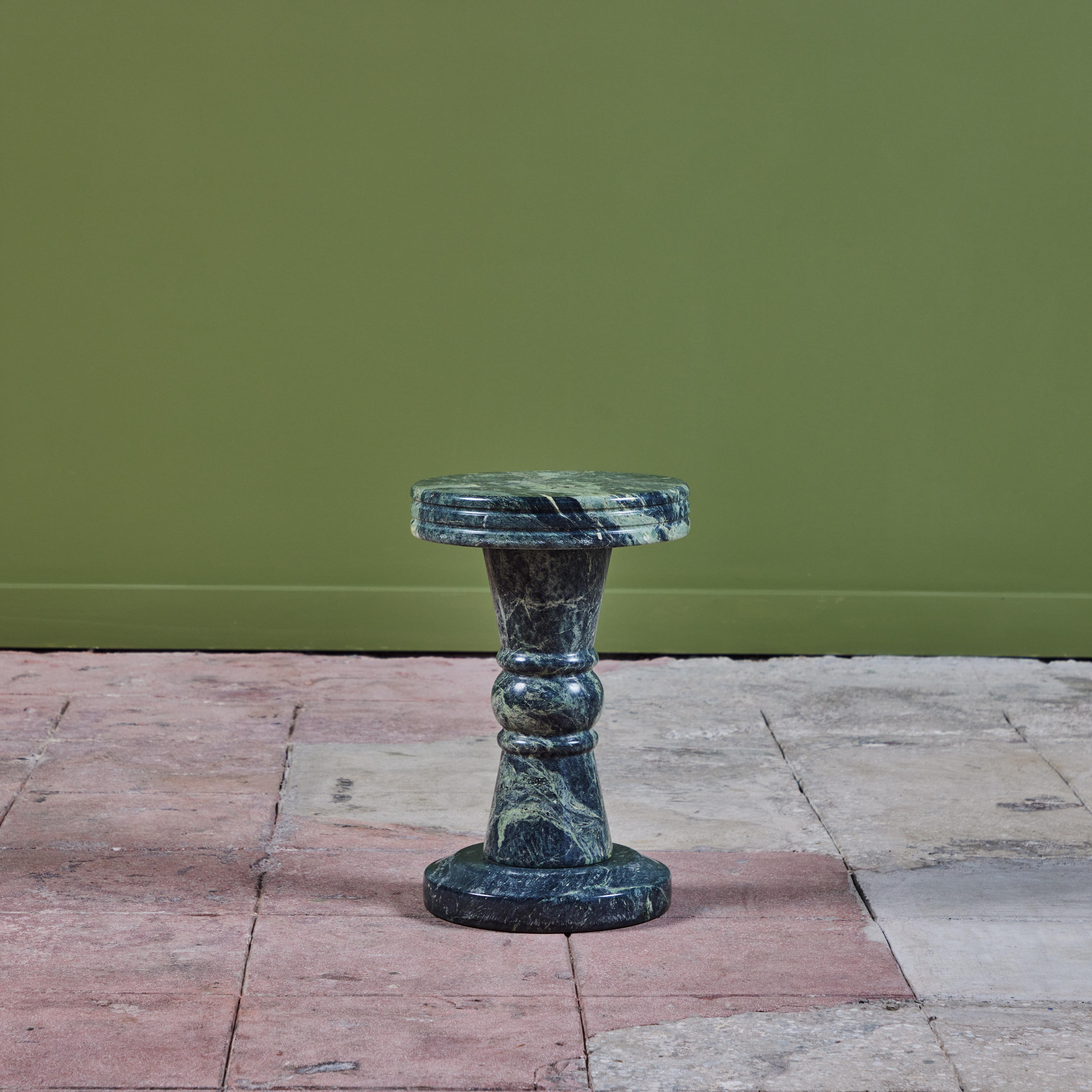Green Marble Pedestal Side Table In Good Condition In Los Angeles, CA