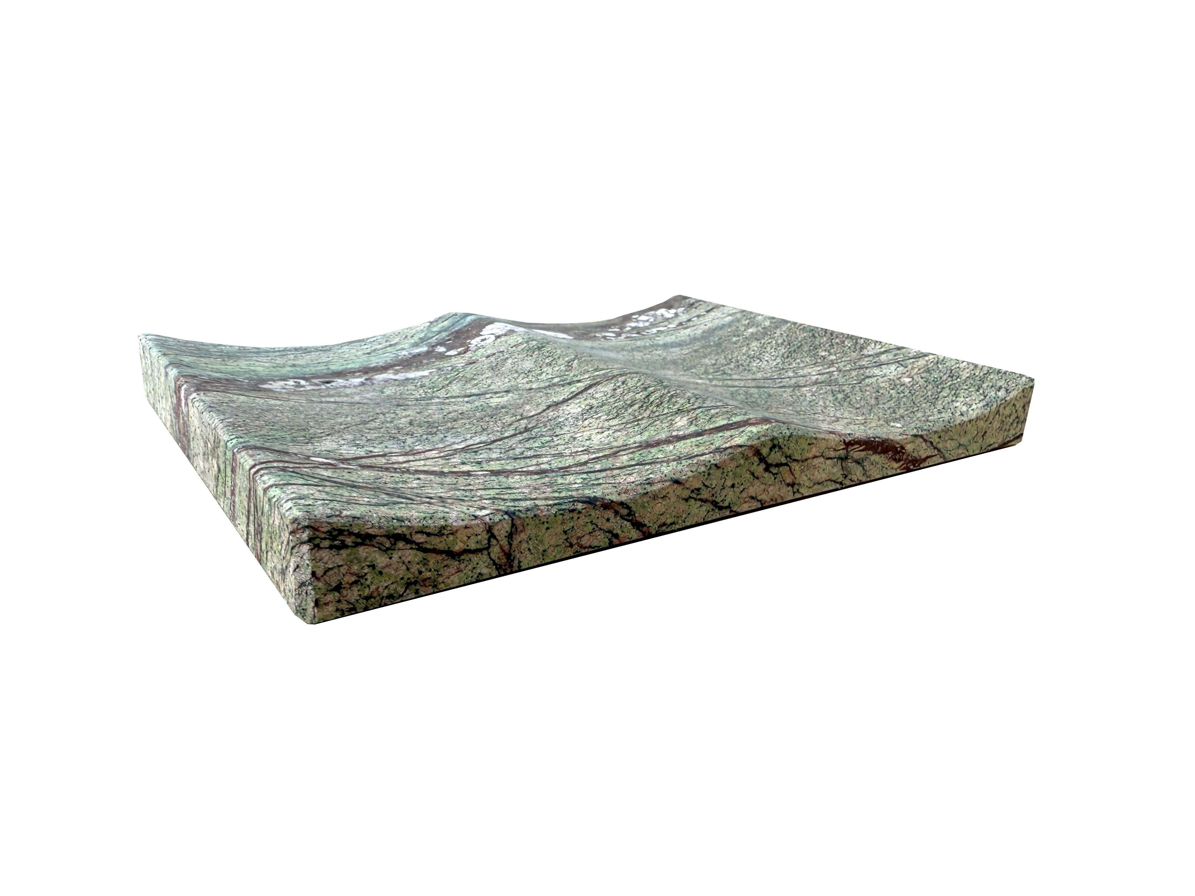 Vassoio in marmo verde di Joaquín Moll per Meddel - Lusso scultoreo in pietra radicata in vendita 3