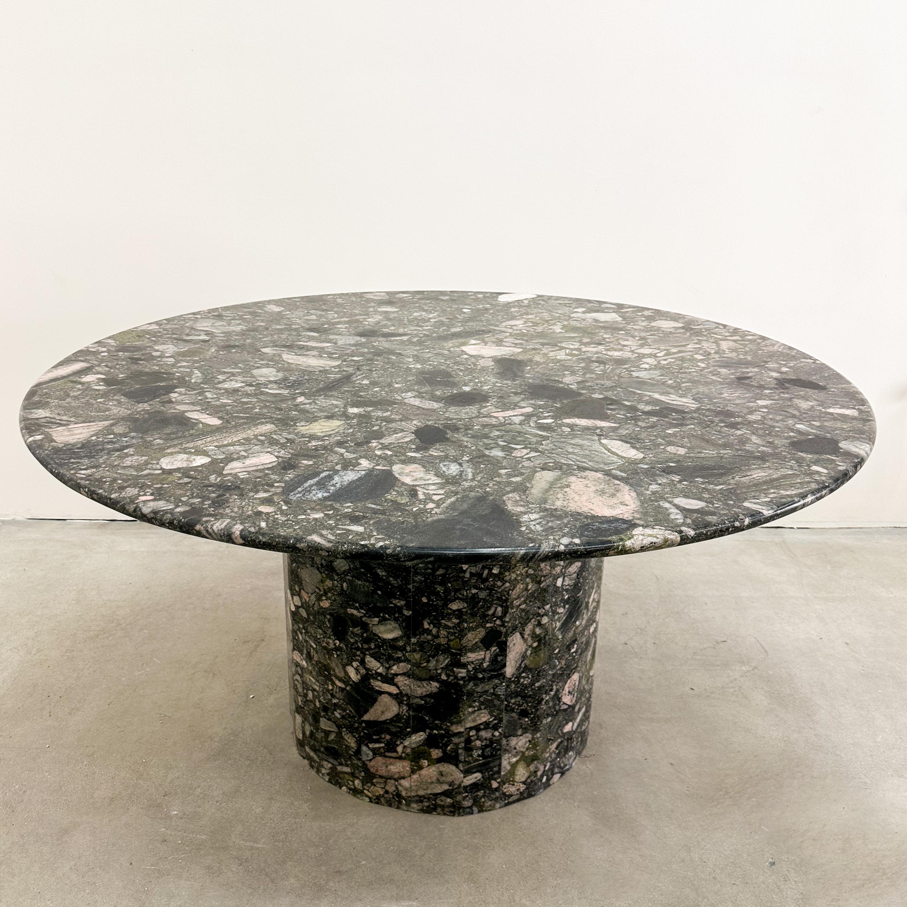 Mesa de Comedor Redonda de Mármol Verde Marinace Moderna de Mediados de Siglo en venta 1