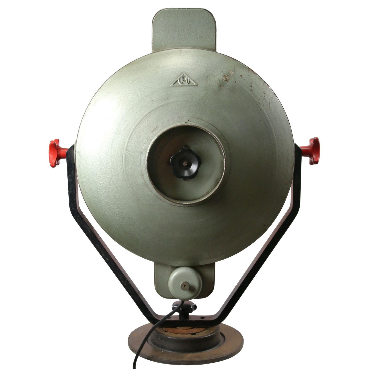 Industrial Green Metal Film Spot Floor Lamp For Sale