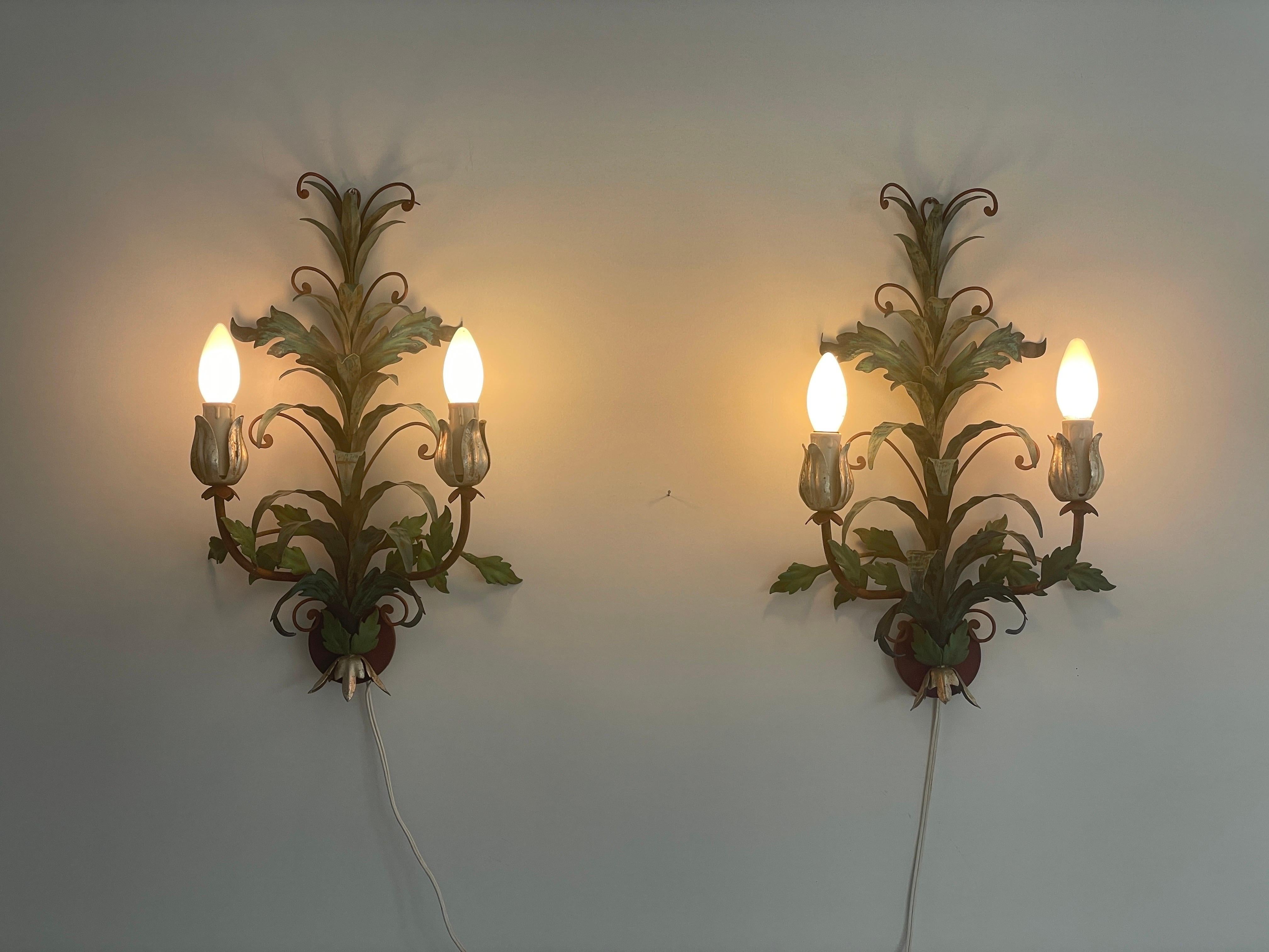 Coppia di appliques Florentine in metallo verde di I.L.A. Scandicci Firenze, anni '60, Italia in vendita 8