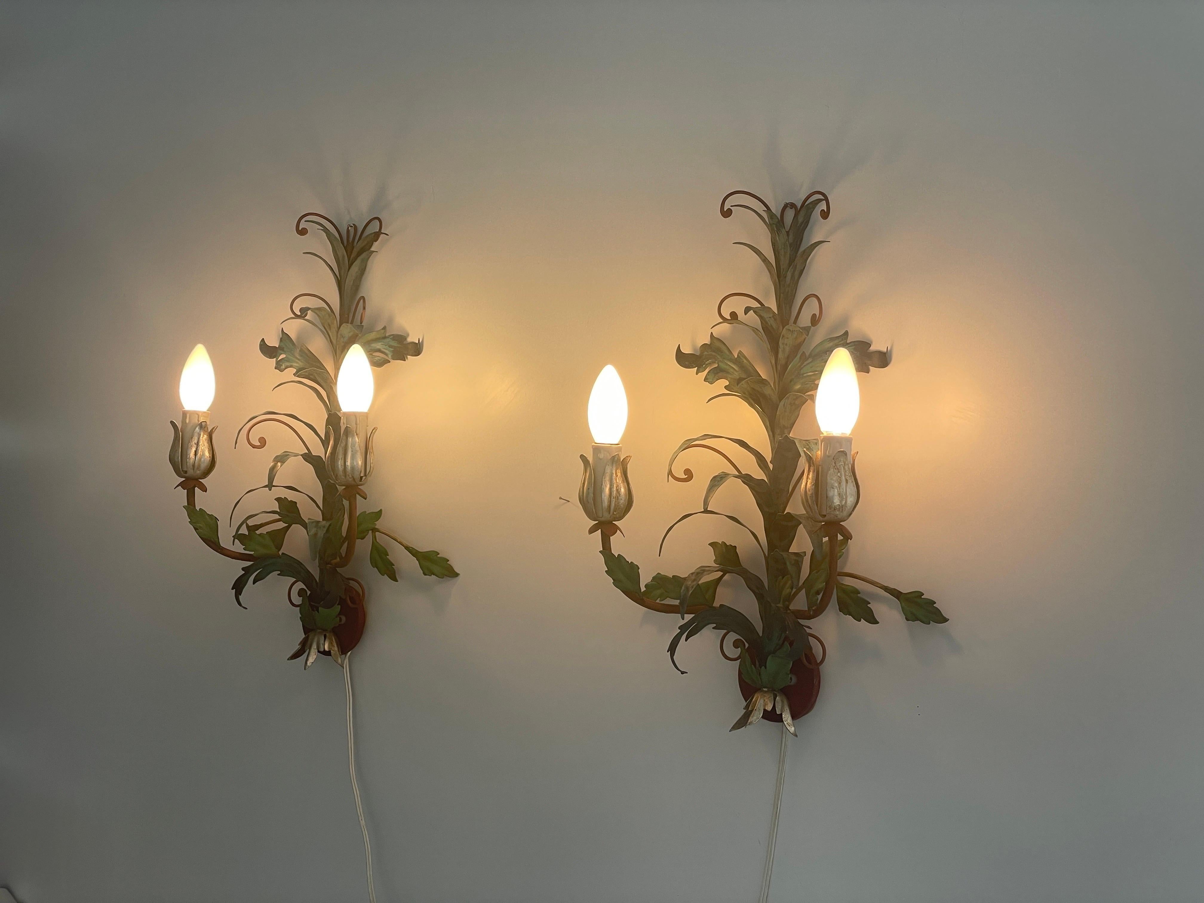 Coppia di appliques Florentine in metallo verde di I.L.A. Scandicci Firenze, anni '60, Italia in vendita 9