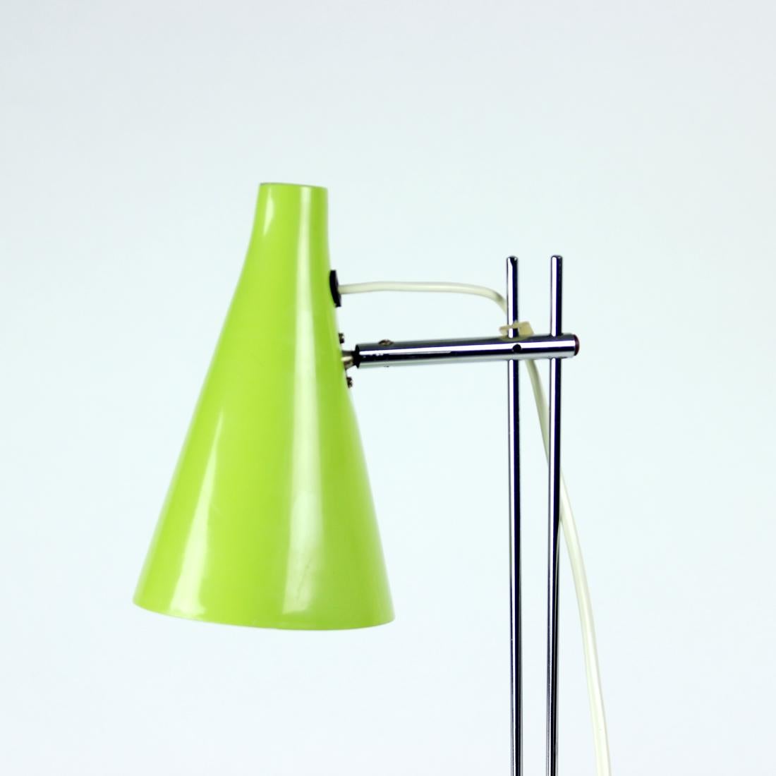 Mid-Century Modern Green Metal Table Lamp by Lidokov, Czechoslovakia 1960s For Sale