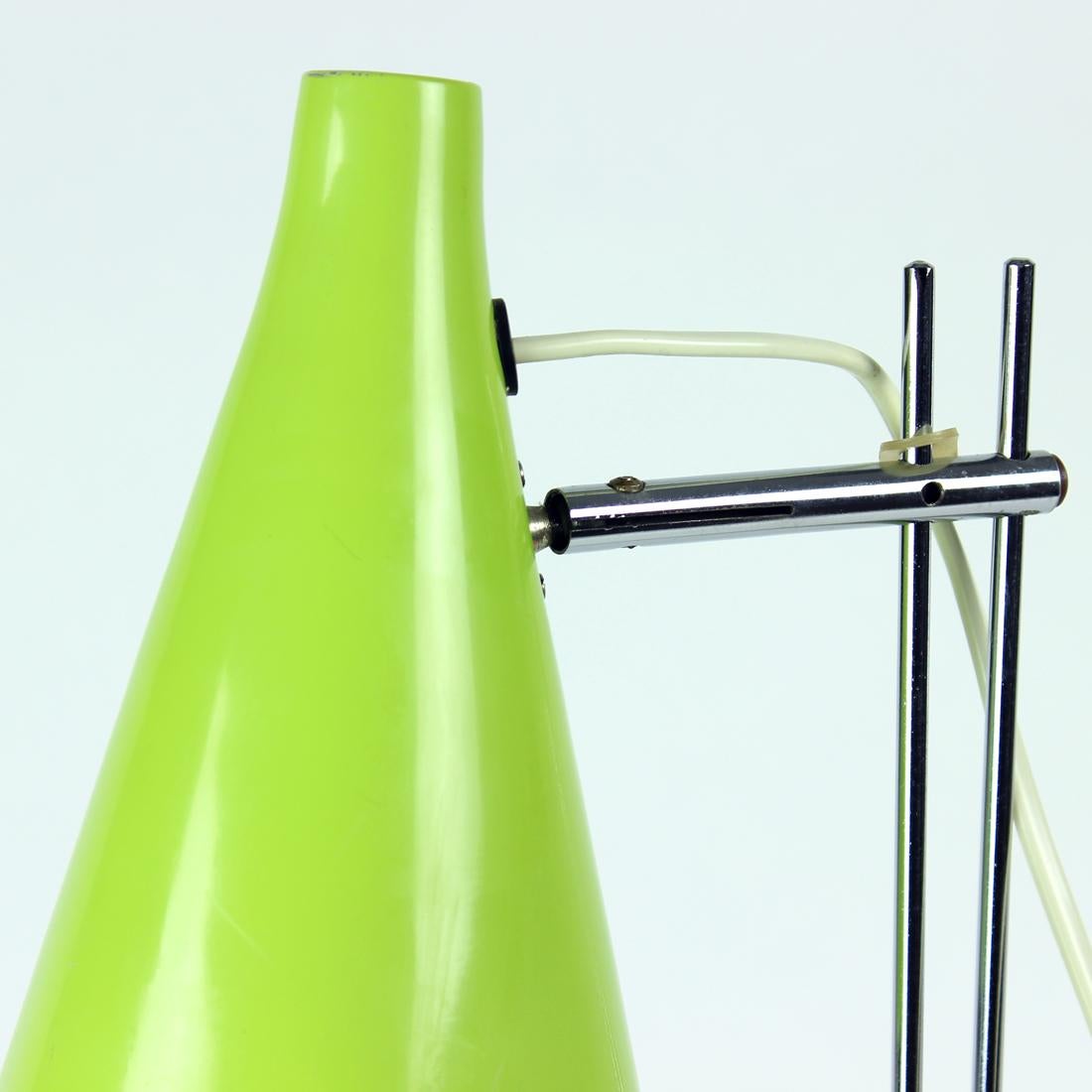 Mid-20th Century Green Metal Table Lamp by Lidokov, Czechoslovakia 1960s For Sale
