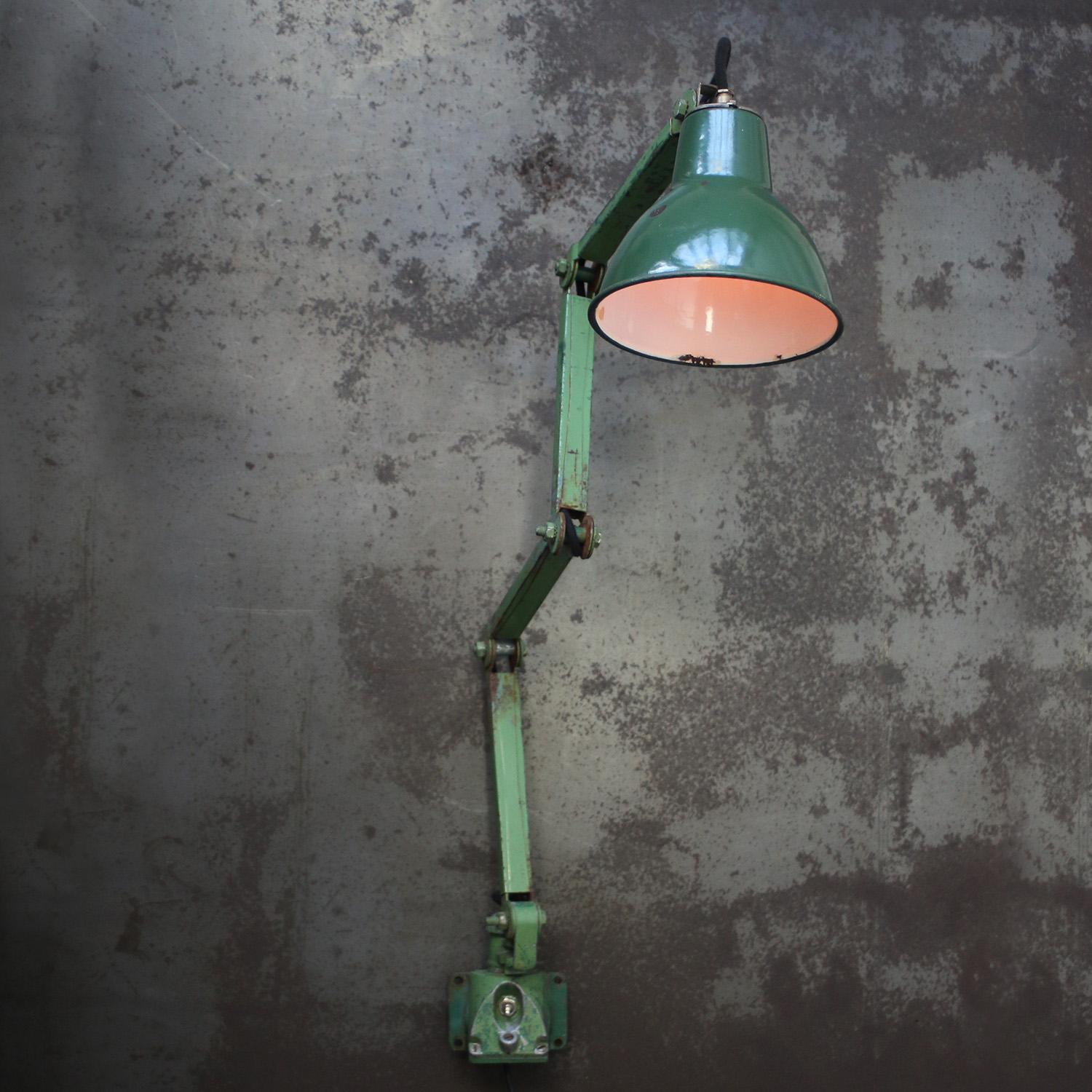 British Green Metal Vintage Industrial 4-Arm Machinist Work Wall Light by Dugdills, UK For Sale