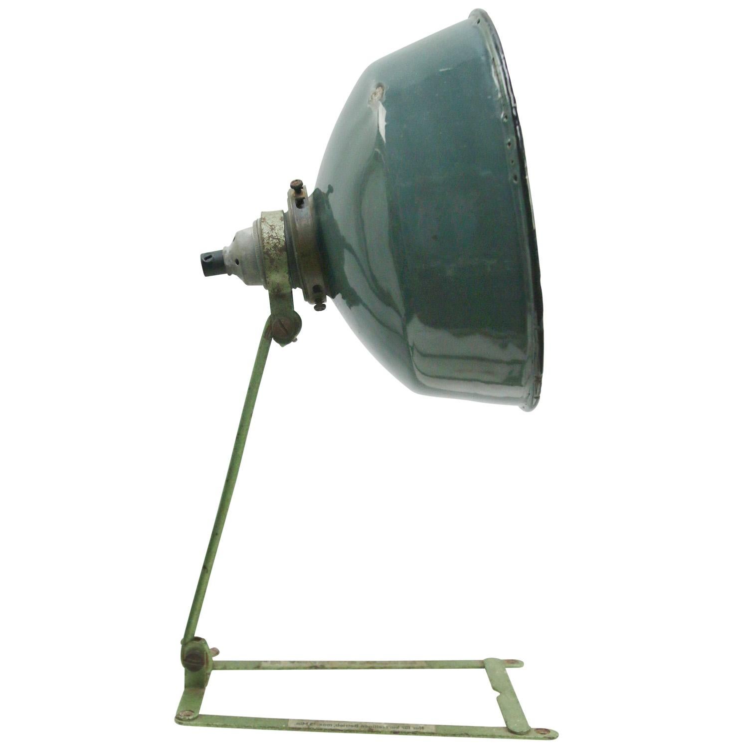 Green metal desk light with petrol enamel shade
2 meter / 90” black cotton wire.
Plug and switch

Weight: 0.80 kg / 1.8 lb

Priced per individual item. All lamps have been made suitable by international standards for incandescent light bulbs,