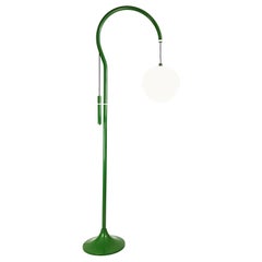 Stehlampe aus grünem Metall und weißem Plexiglas, 1965, 4055_5 von Bandini Buti für Kartell