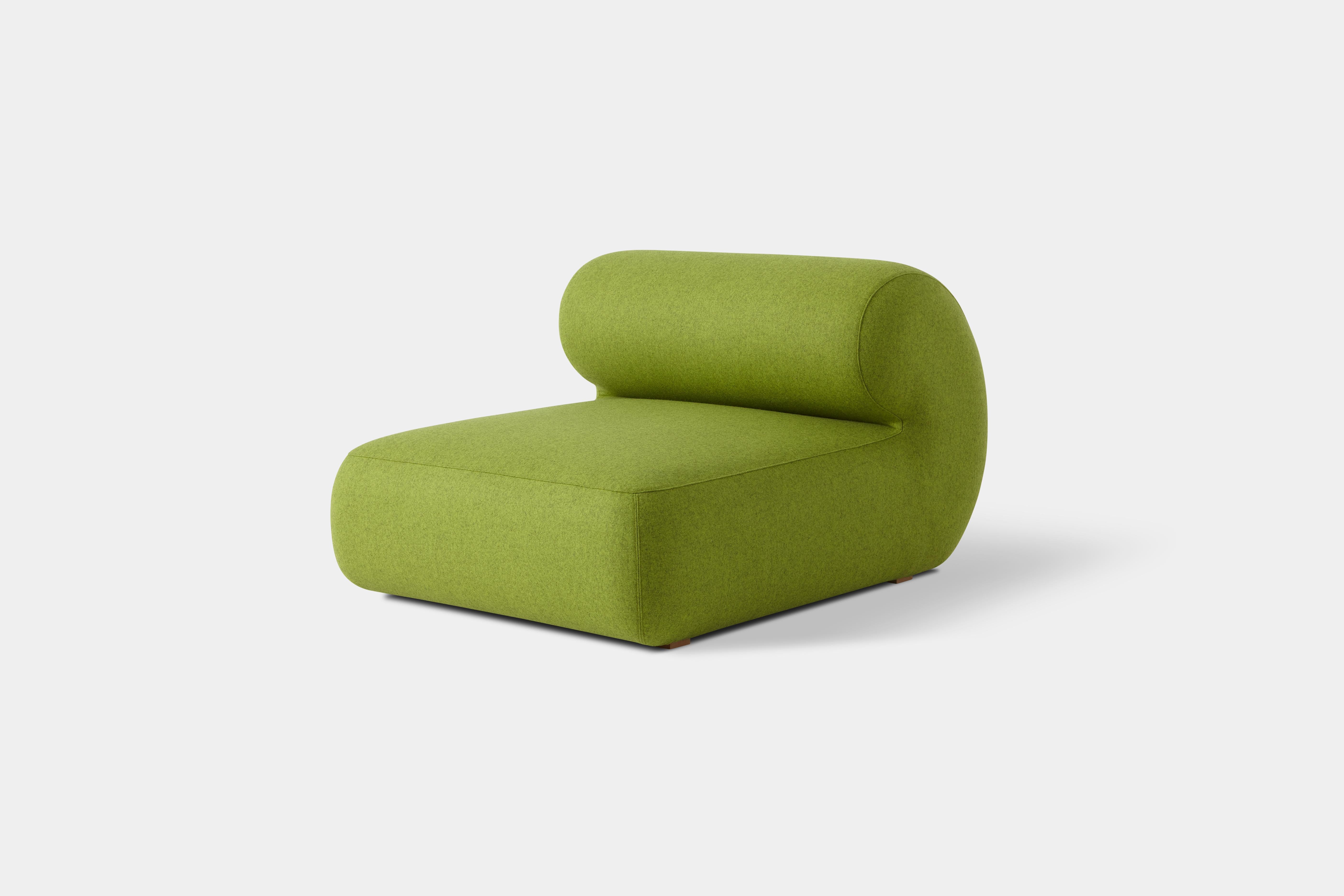 Green Michelin Straight Module by Pepe Albargues
Dimensions: W 103 x D 113 x H 71 cm
Materials: Pinewood, plywood and tablex structure.
Foam CMHR (high resilience and flame retardant) for all our cushion filling systems.
Lacquered beech wood