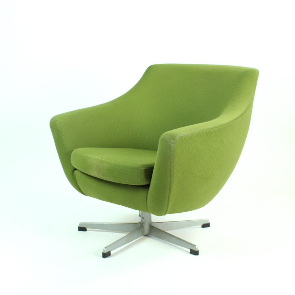 Mid-Century Modern Green Midcentury Club Chair By Up Zavody, Czechoslovakia 1979 For Sale