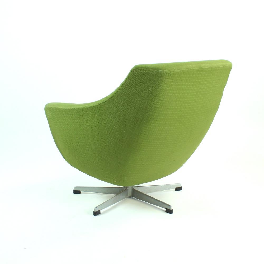 Late 20th Century Green Midcentury Club Chair By Up Zavody, Czechoslovakia 1979 For Sale