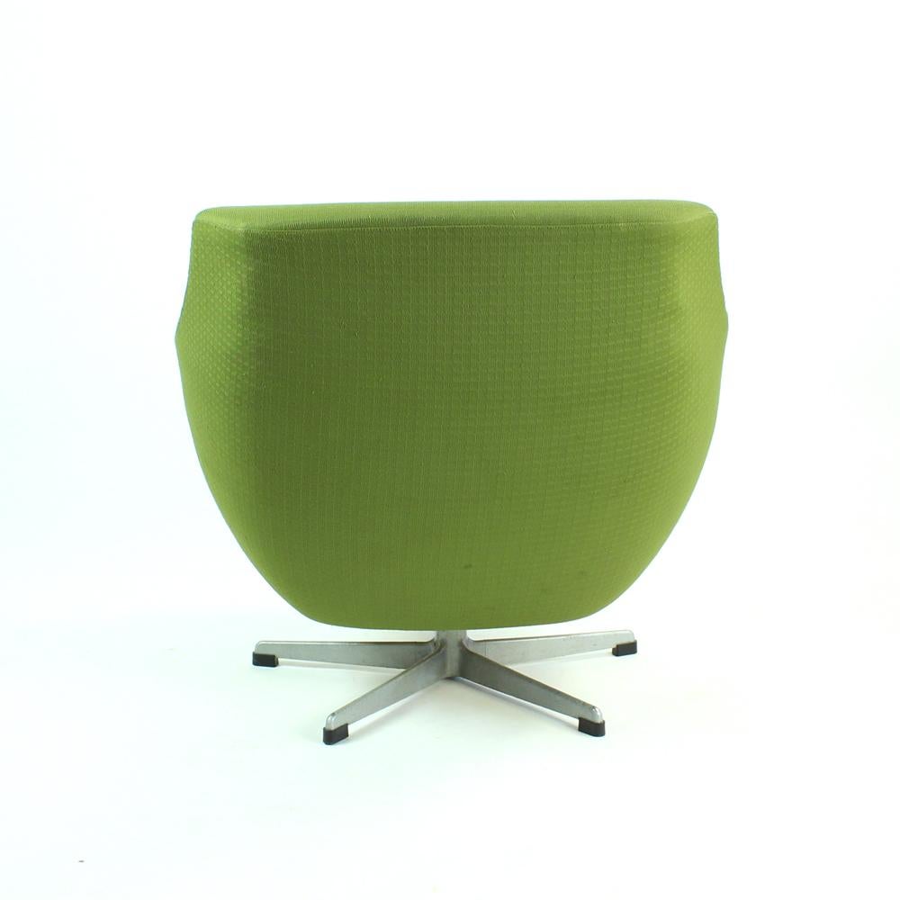 Metal Green Midcentury Club Chair By Up Zavody, Czechoslovakia 1979 For Sale