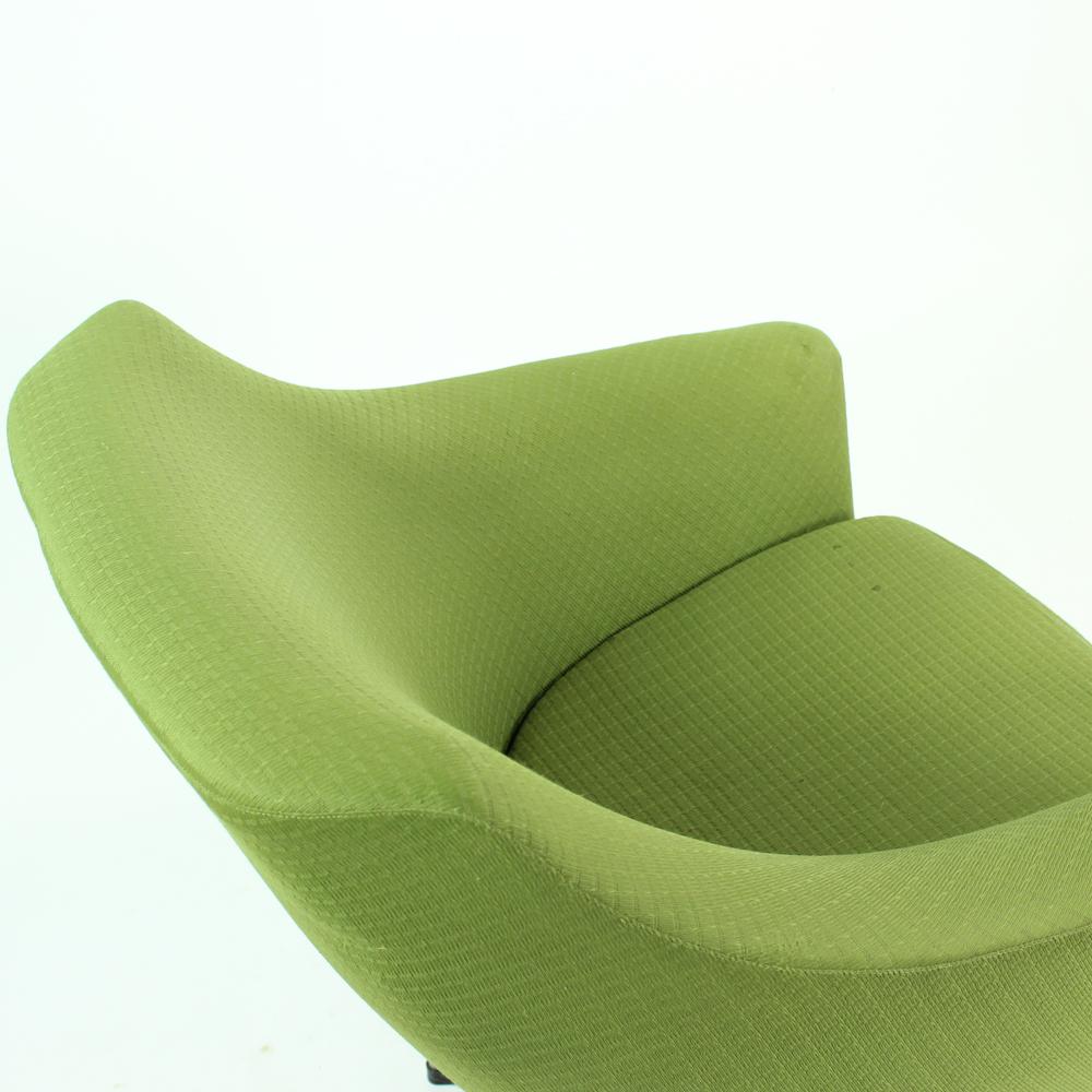 Green Midcentury Club Chair By Up Zavody, Czechoslovakia 1979 For Sale 3