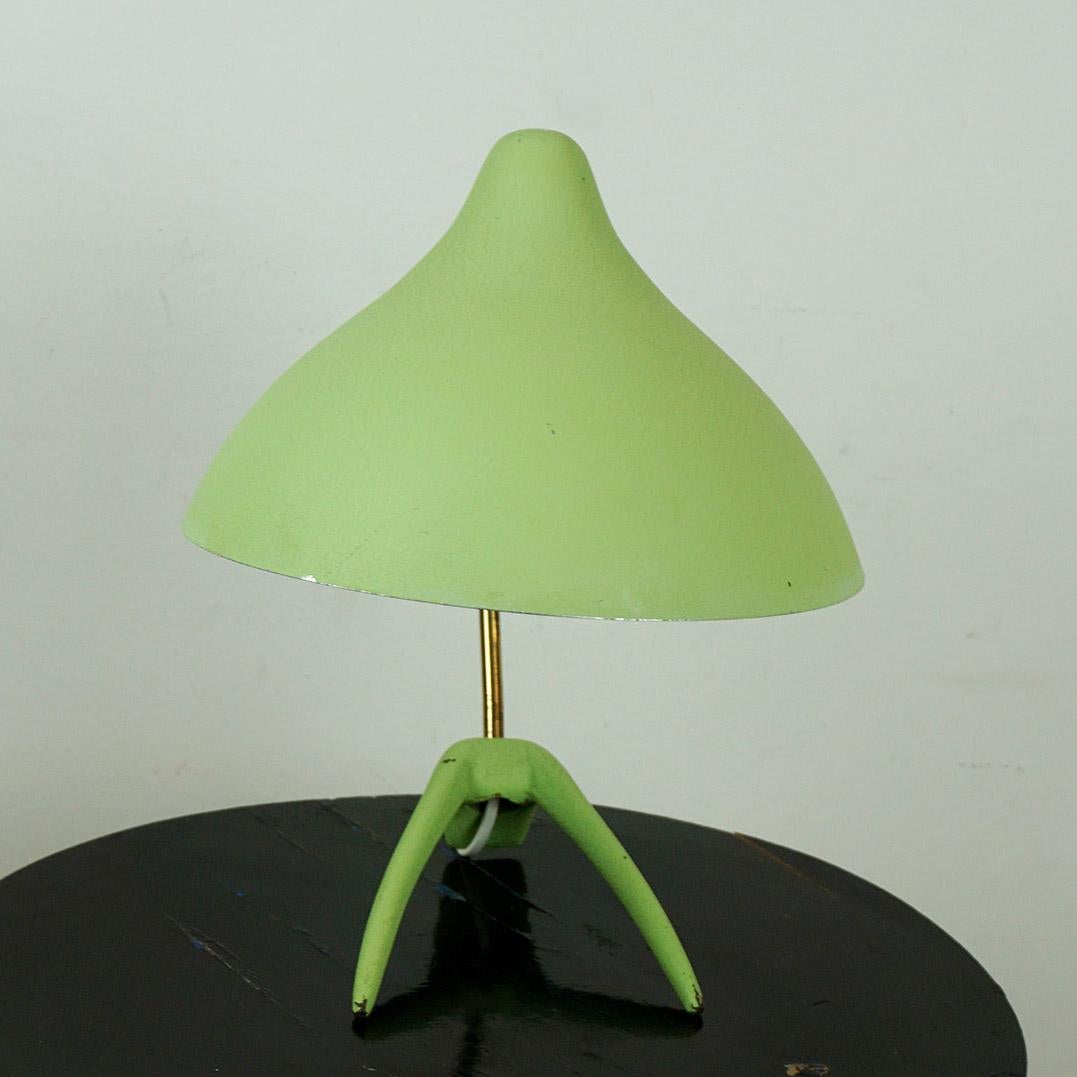 Lámpara de sobremesa de pie de gallo verde de mediados de siglo by Cosack Germany Lacado en venta