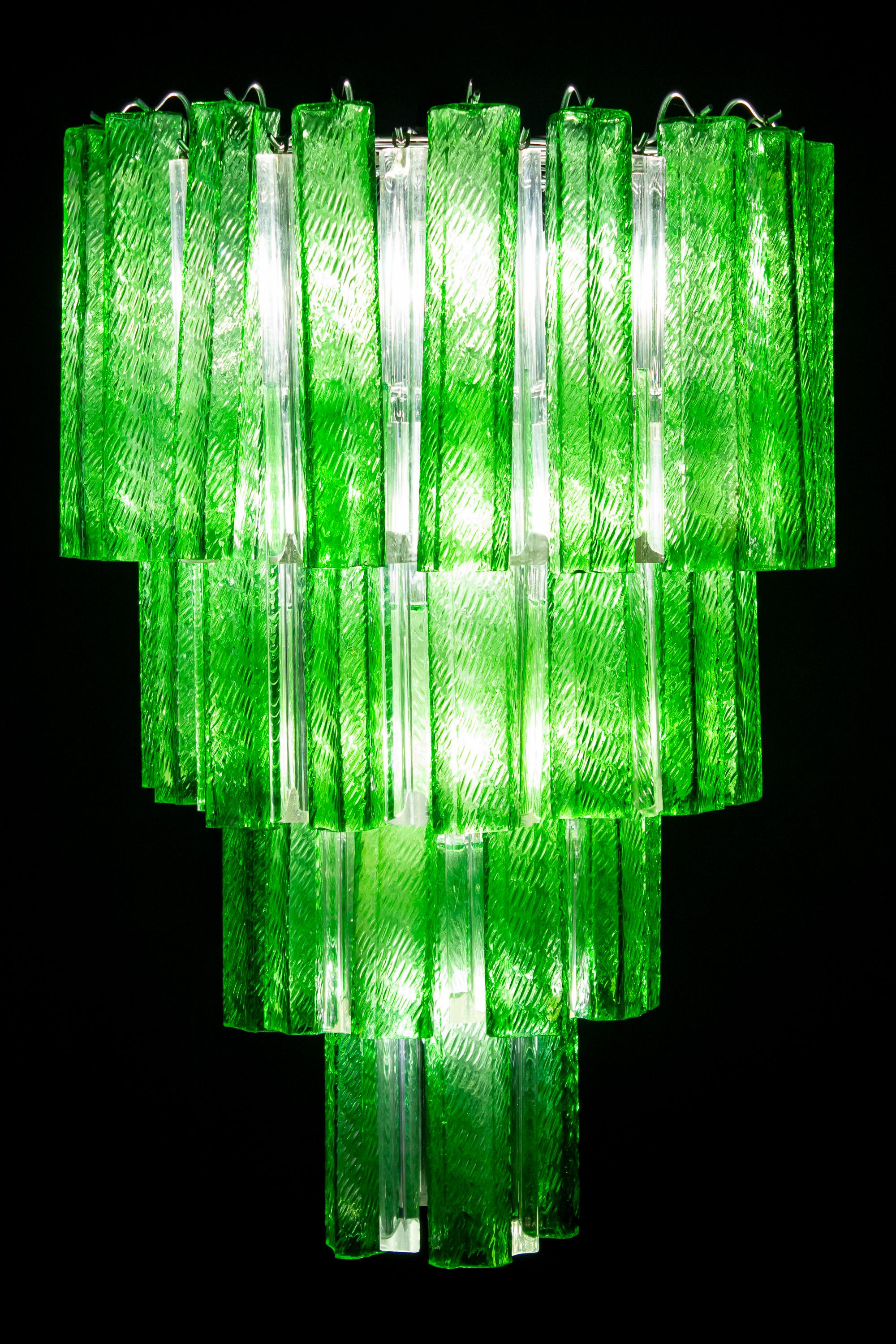 Mid-Century Modern Lustre Tronchi à quatre niveaux en verre de Murano vert du milieu du siècle dernier, 1960 en vente