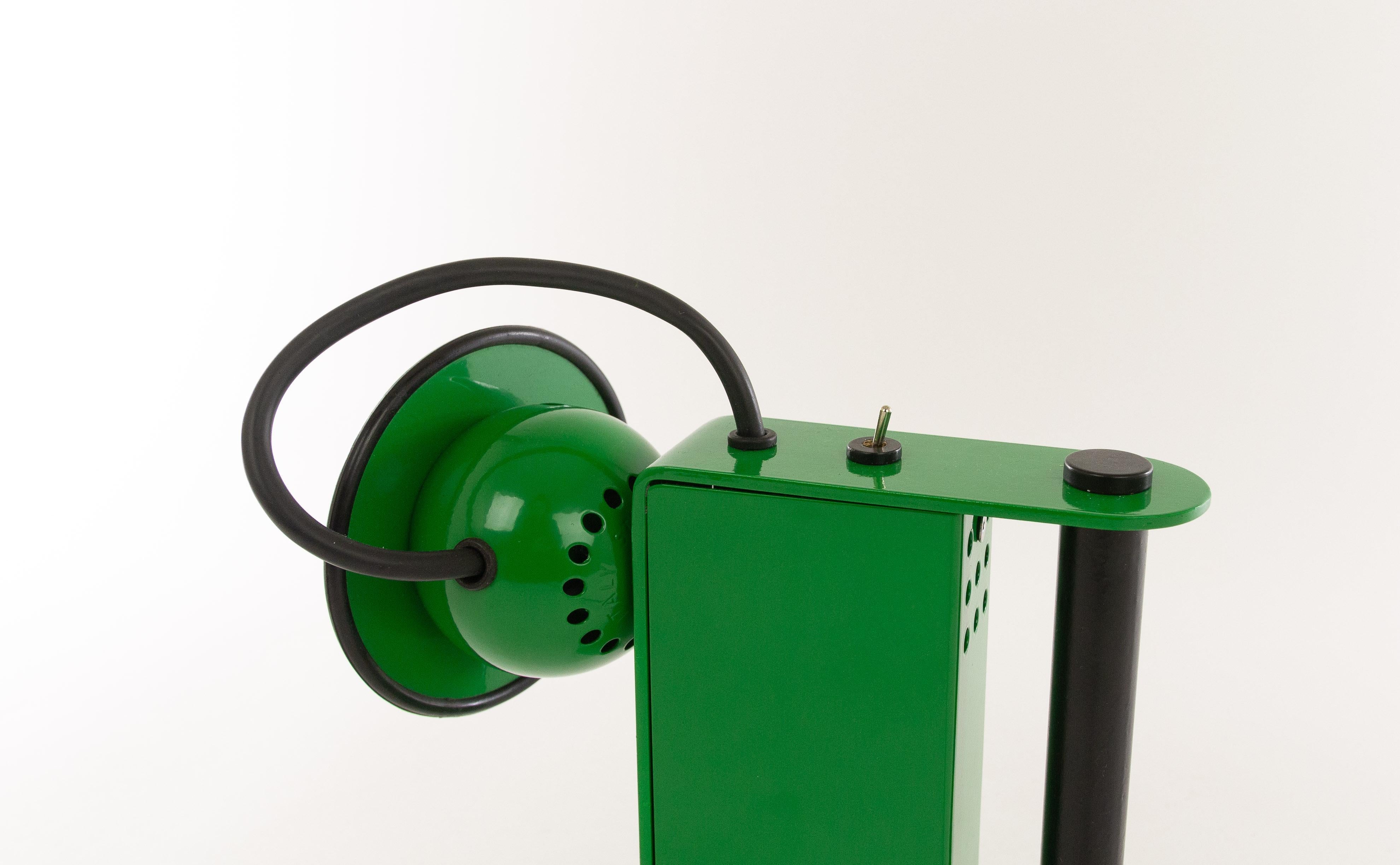 Mid-Century Modern Green Minibox Table Lamp by Gae Aulenti & Piero Castiglioni for Stilnovo, 1980s