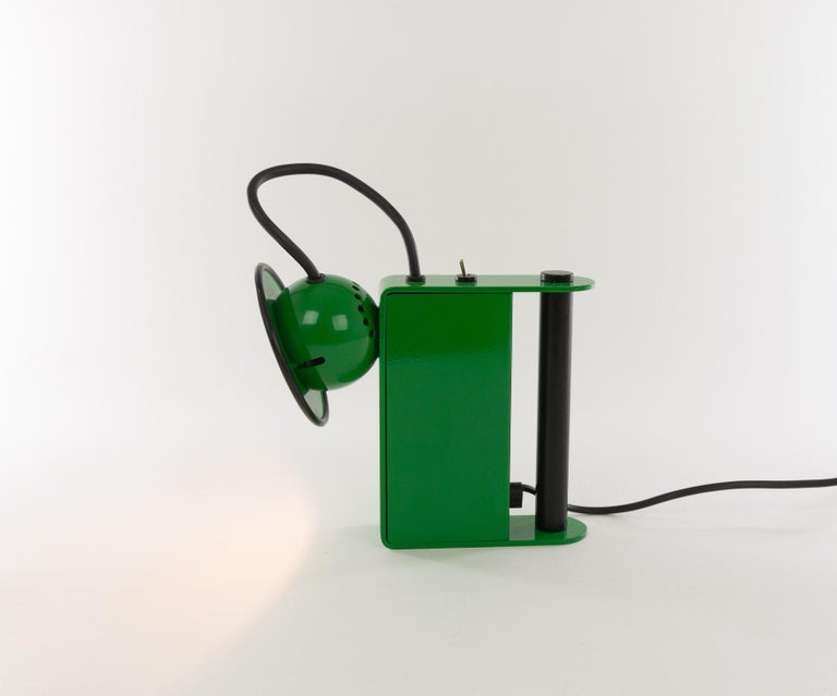 Mid-Century Modern Green Minibox Table Lamp by Gae Aulenti & Piero Castiglioni for Stilnovo, 1980s For Sale