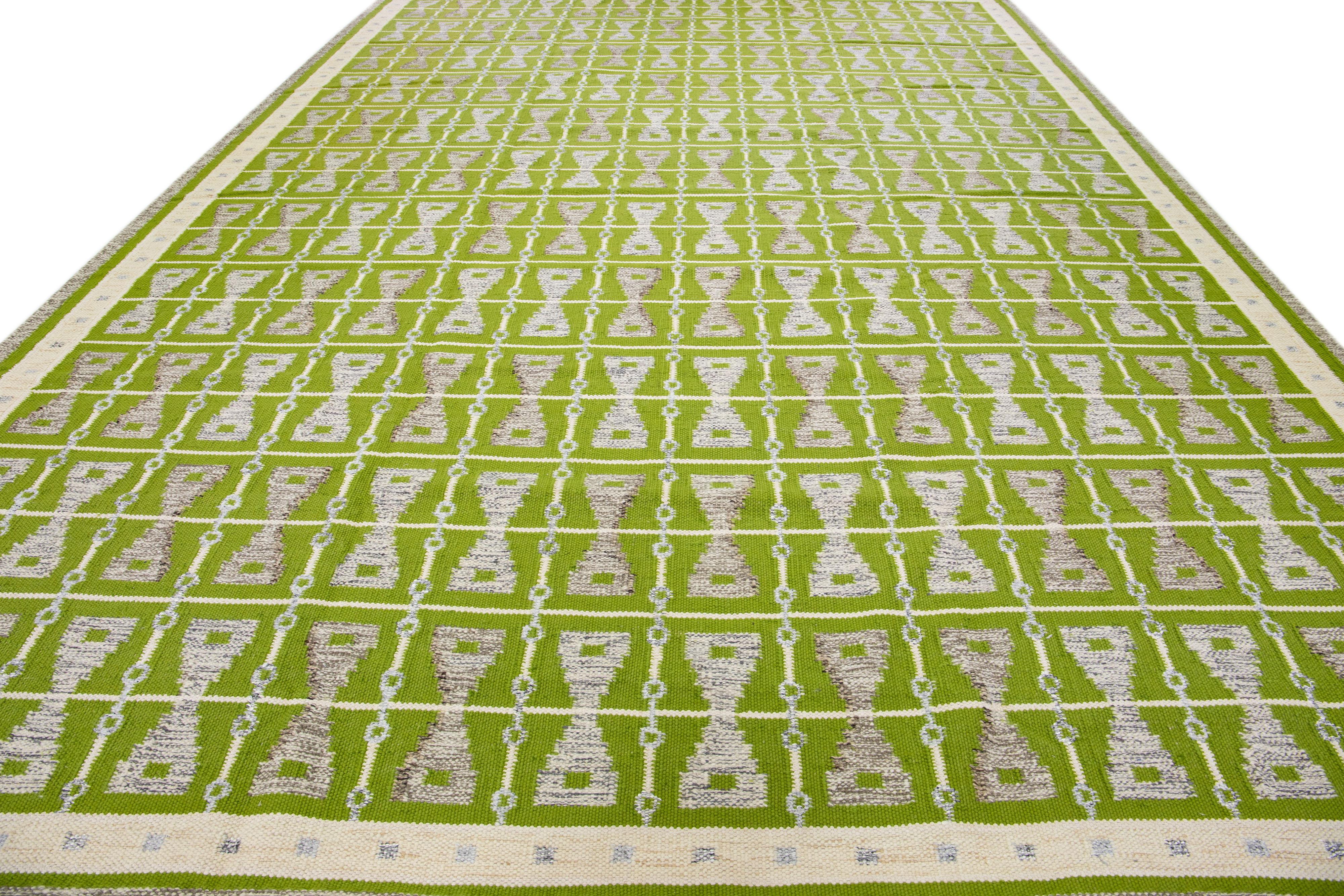 Scandinavian Modern Green Modern Swedish Style Handmade Oversize Wool Rug with Geometric Design For Sale