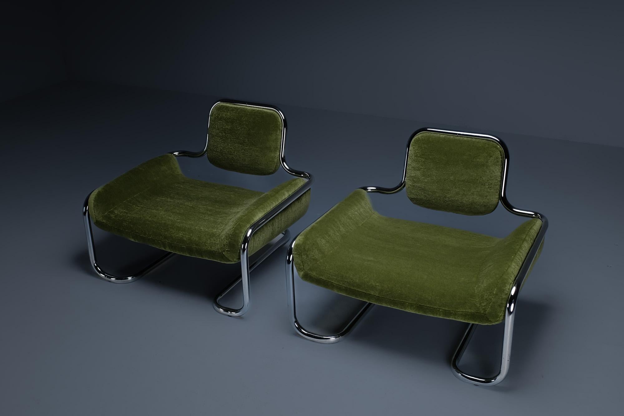Green Mohair Lemon Sole Lounge Chairs by Kwok Hoi Chan. Ed. Steiner In Excellent Condition In CLERMONT-FERRAND, FR