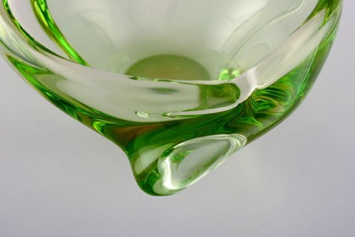 Italian Green Murano Bowl in Mouth Blown Art Glass, 1960s For Sale