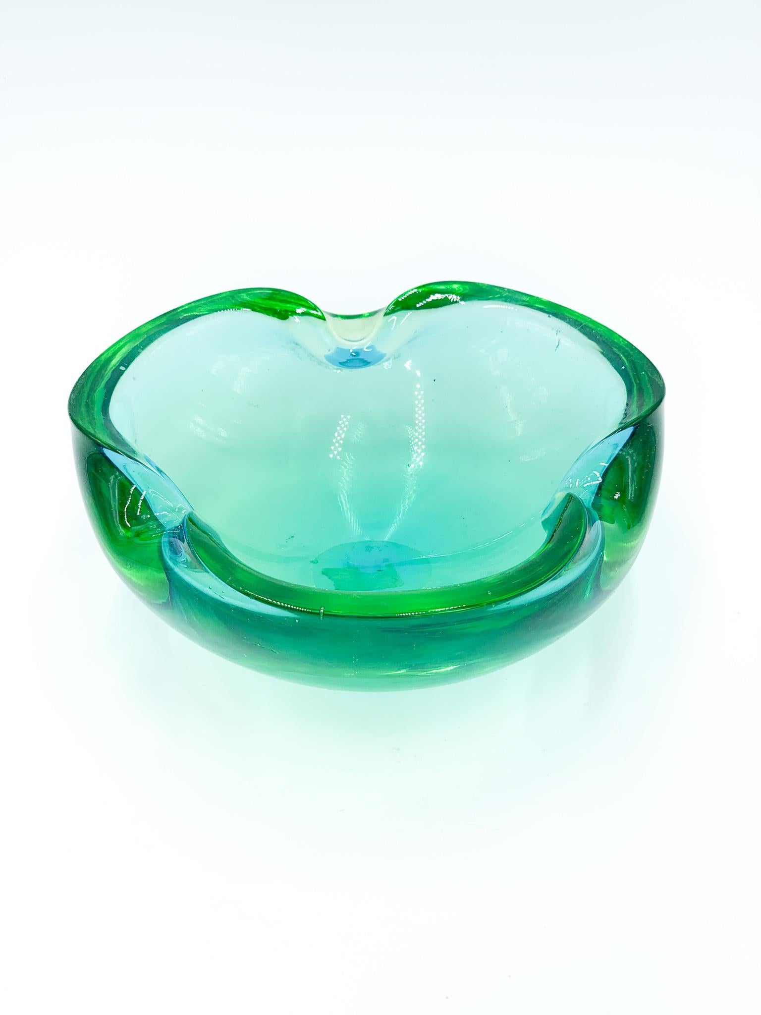 Italian Green Murano Glass Ashtray with Blue Shades by Flavio Poli 1960s For Sale