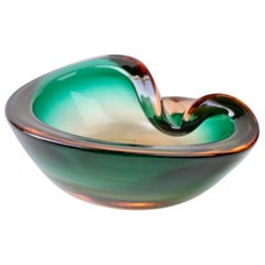 Green Murano Glass Bowl Attributed to Flavio Poli for Seguso d
Arte, circa 1960