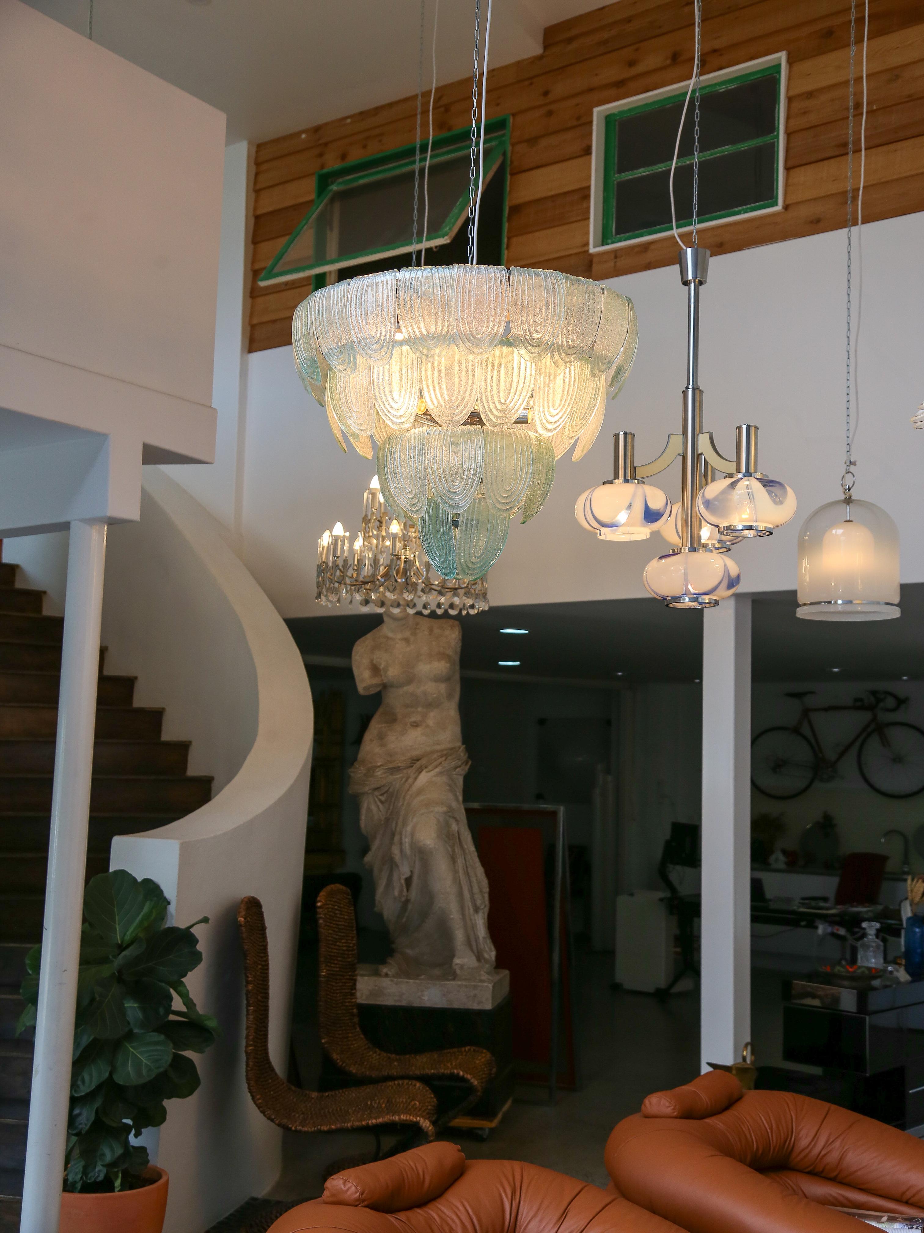 Deckenleuchte aus grünem Muranoglas mit Metallrahmen von Lumini Collections im Angebot 1