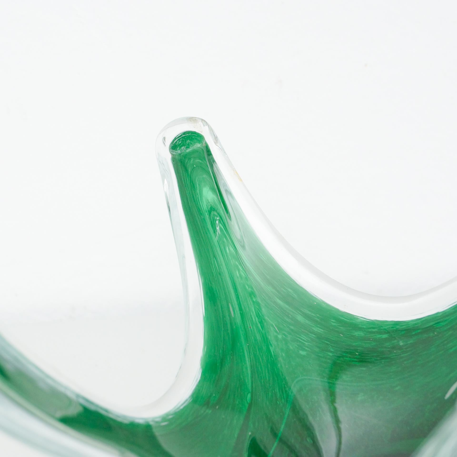 Green Murano Glass Vase, circa 1970 For Sale 3