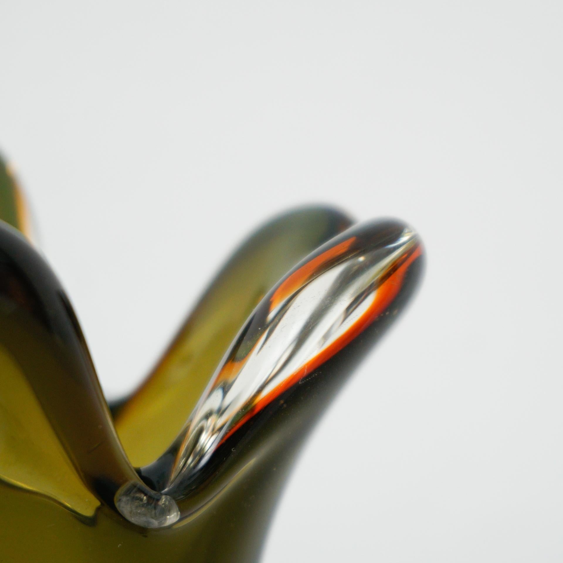 Green Murano Glass Vase, circa 1970 For Sale 5