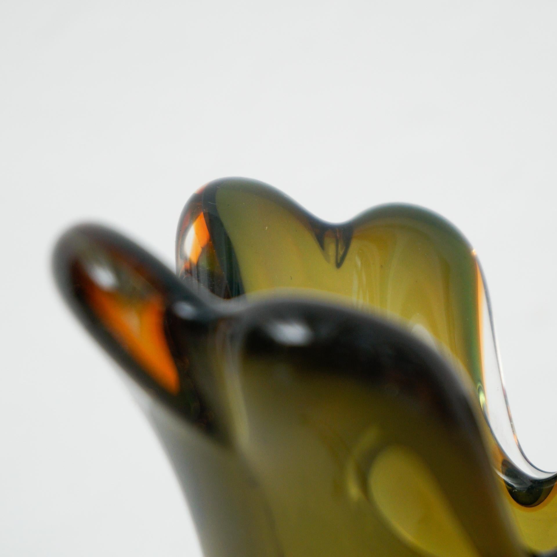 Green Murano Glass Vase, circa 1970 For Sale 6