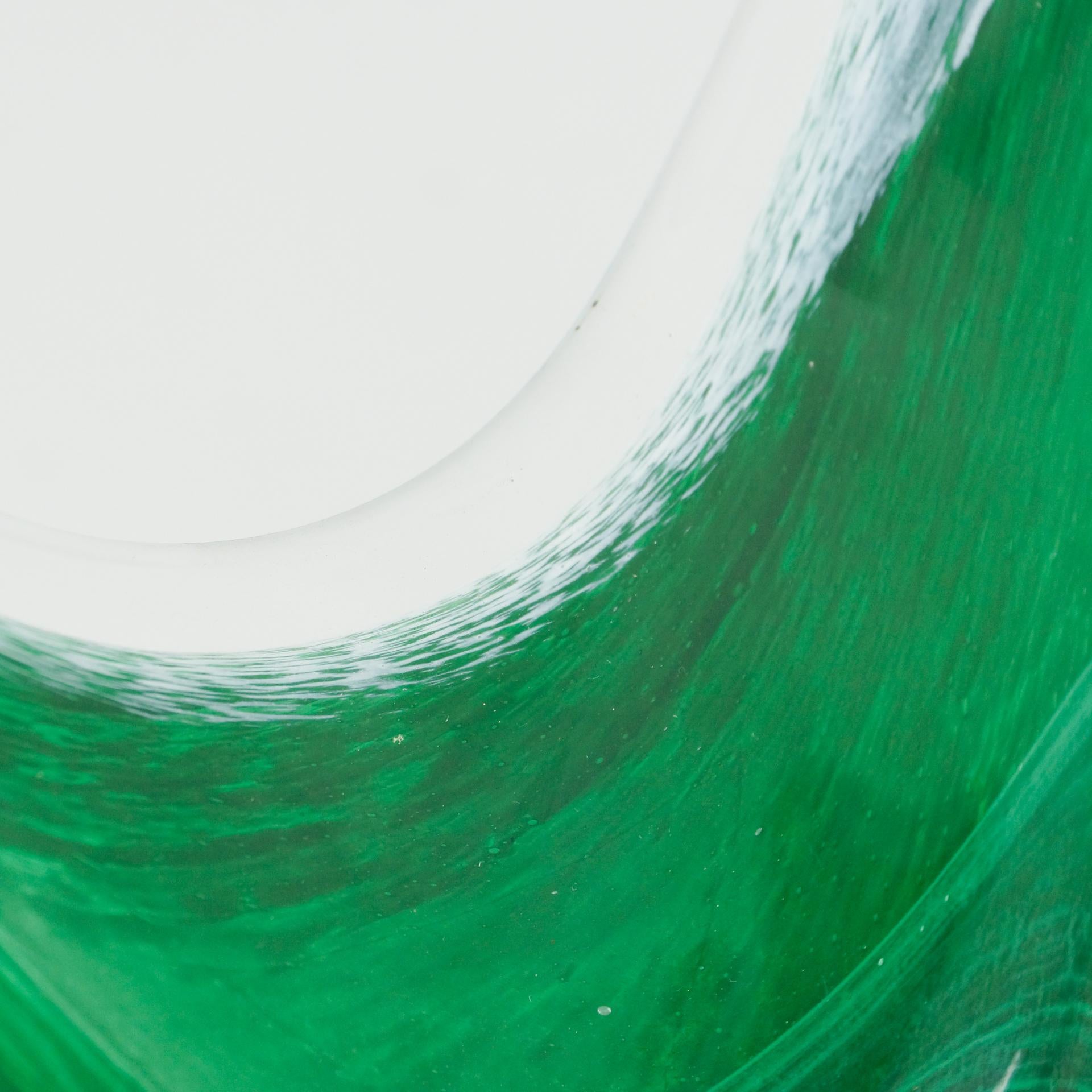Green Murano Glass Vase, circa 1970 For Sale 1
