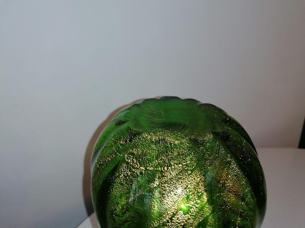 murano green vase
