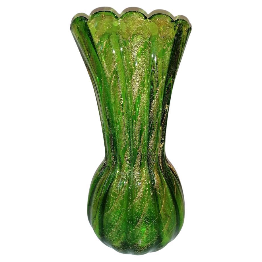 Vase aus grünem Muranoglas