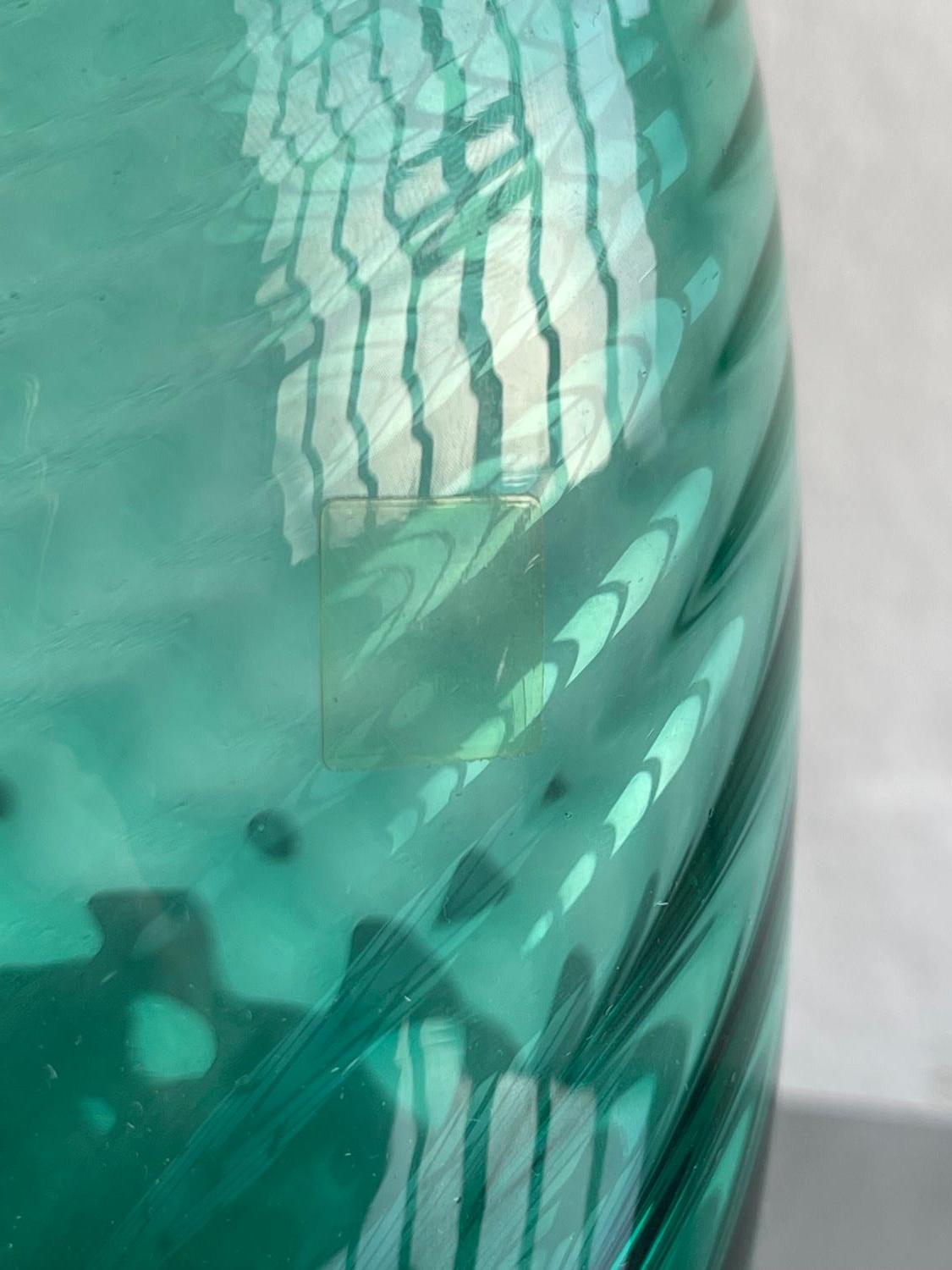 Green Murano vase by IVM Mazzega In Good Condition For Sale In Milano, IT