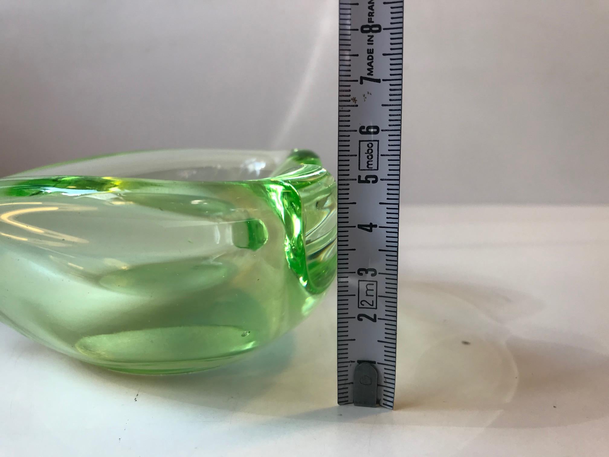 Mid-Century Modern Green Murano Vaseline Glass Dish from Seguso, 1950s