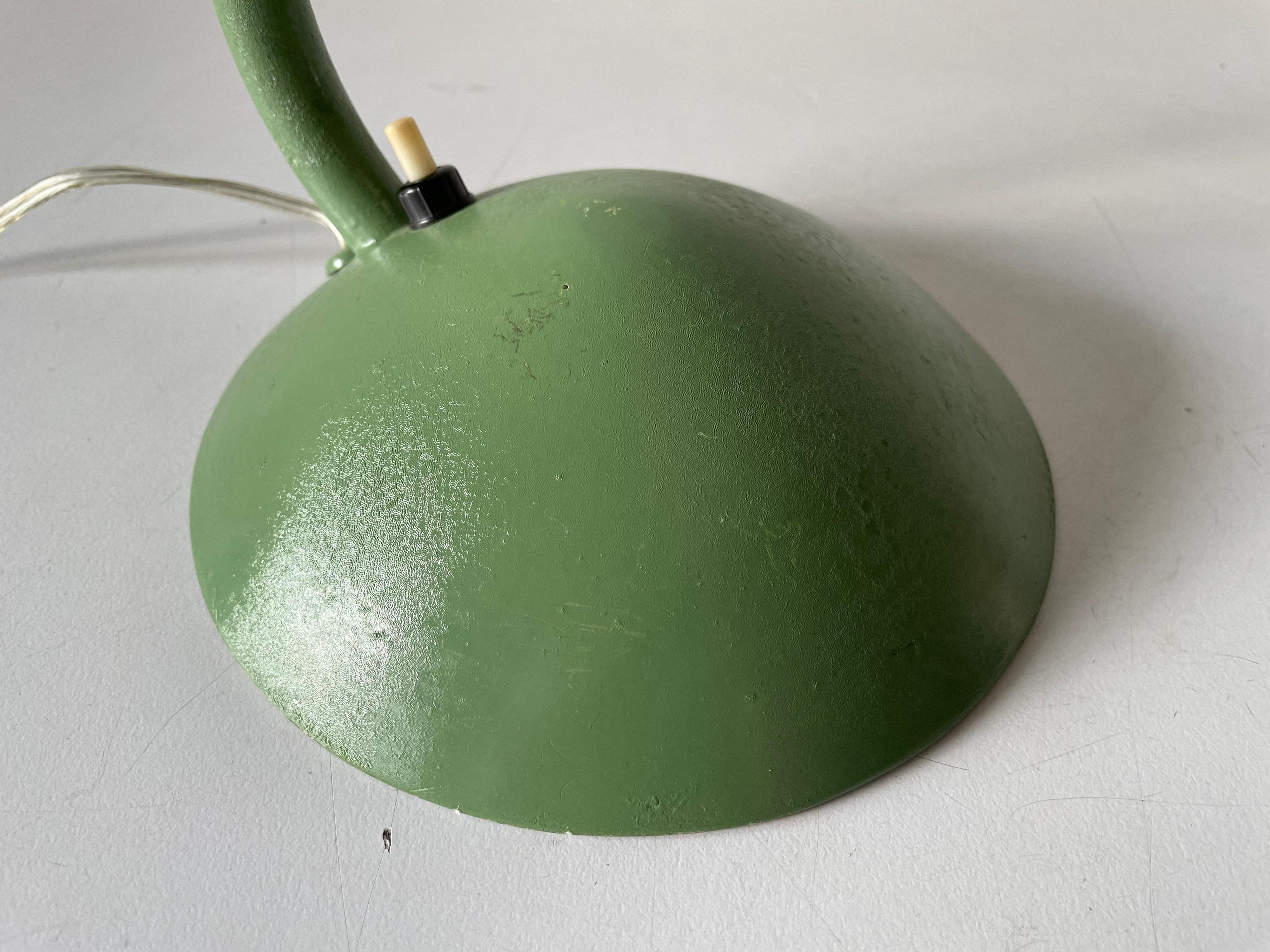 Mid-20th Century Green Mushroom Table Lamp Model Junior Nova by Nottilux, 1950s, Italy