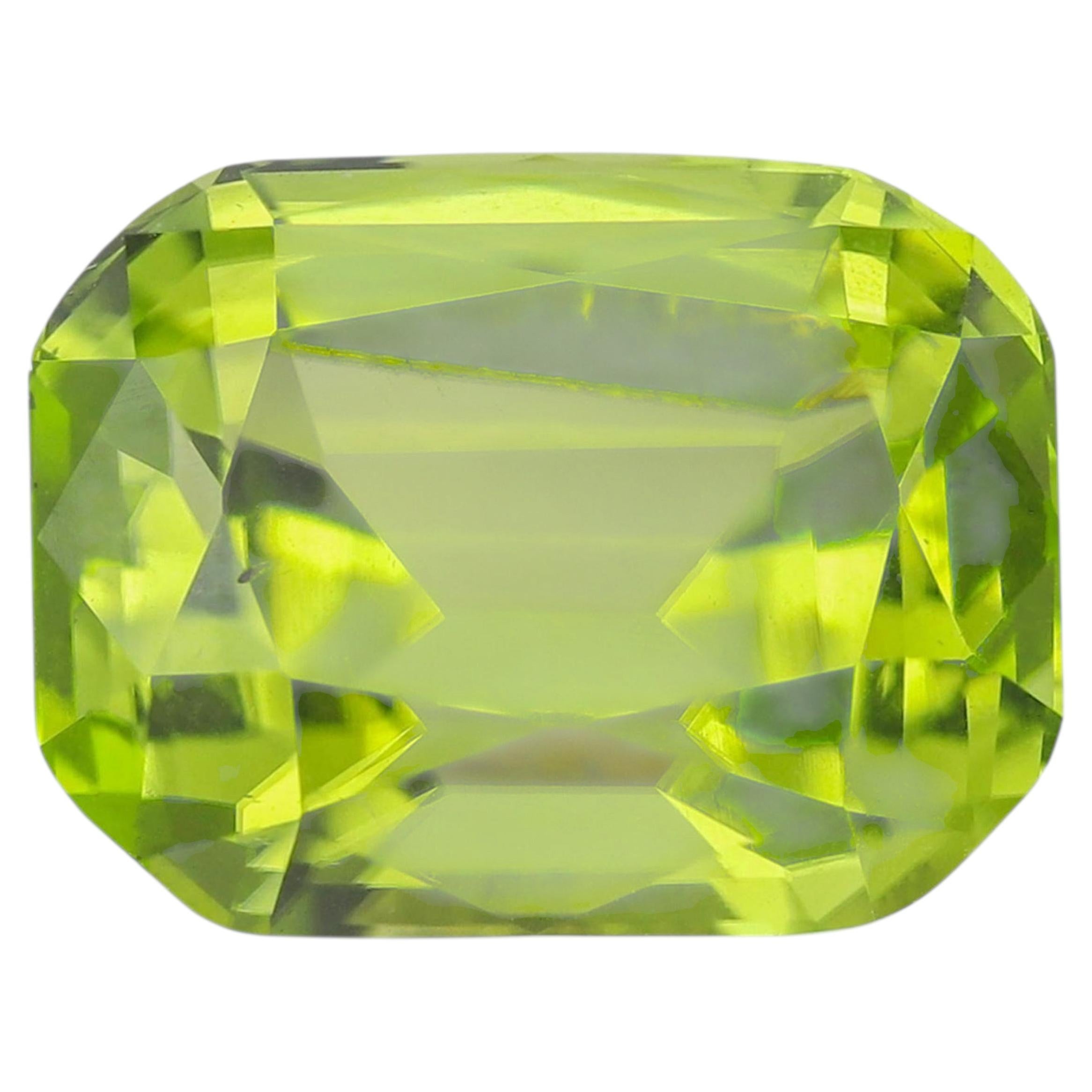Grüner natürlicher loser Peridot Stein 3,37 Karat Peridot Stone Peridot für Schmuck