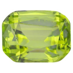 Green Natural Loose Peridot Stone 3.37 Carats Peridot Stone Peridot for Jewelry