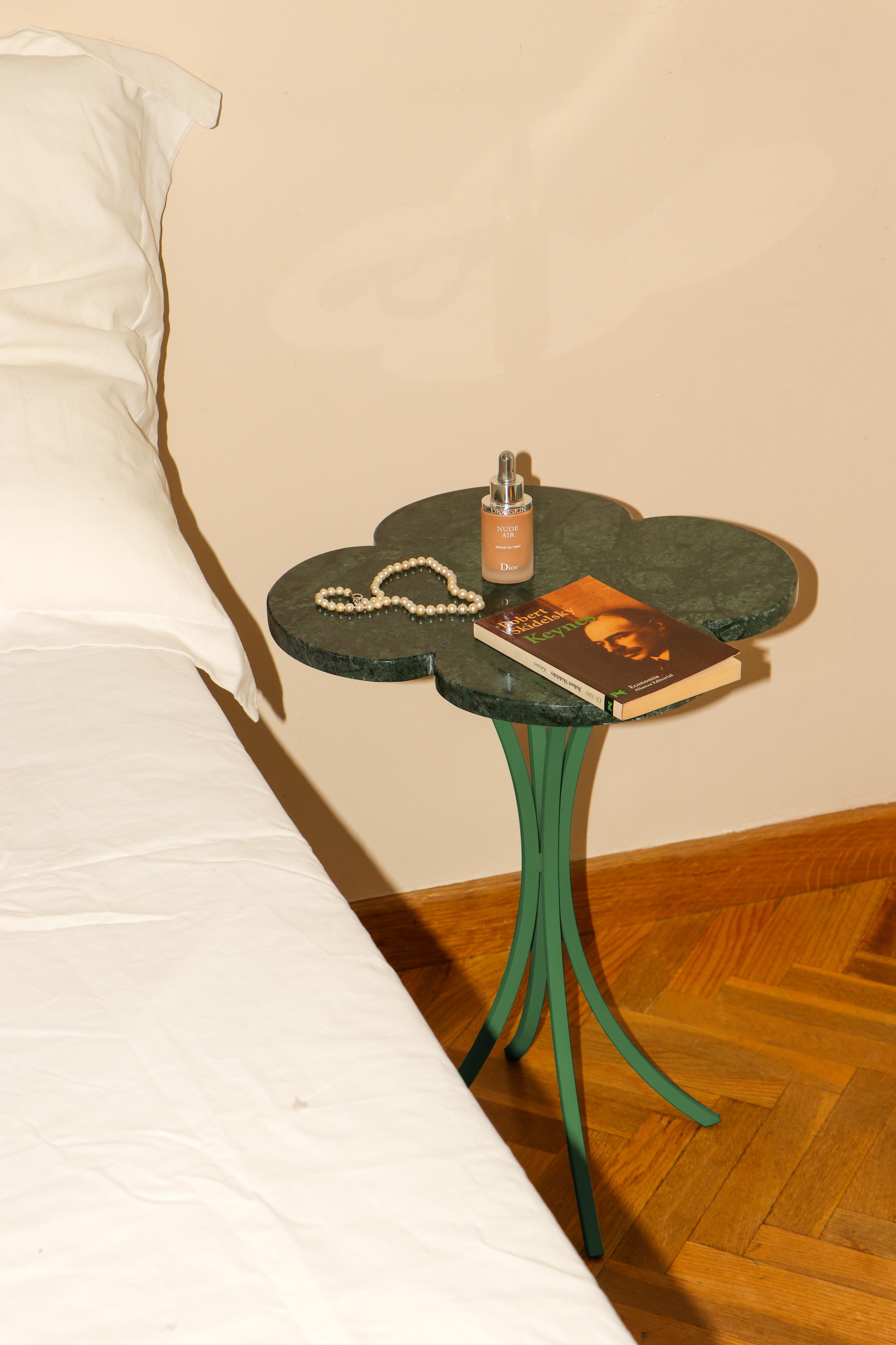 Table de chevet en marbre indien à fleurs de trèfle en pierre naturelle verte Neuf - En vente à València, ES