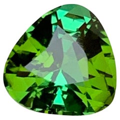 Green Natural Tourmaline Gemstone 2.90 Ct Trillion Cut for Ring, Pendant Jewelry