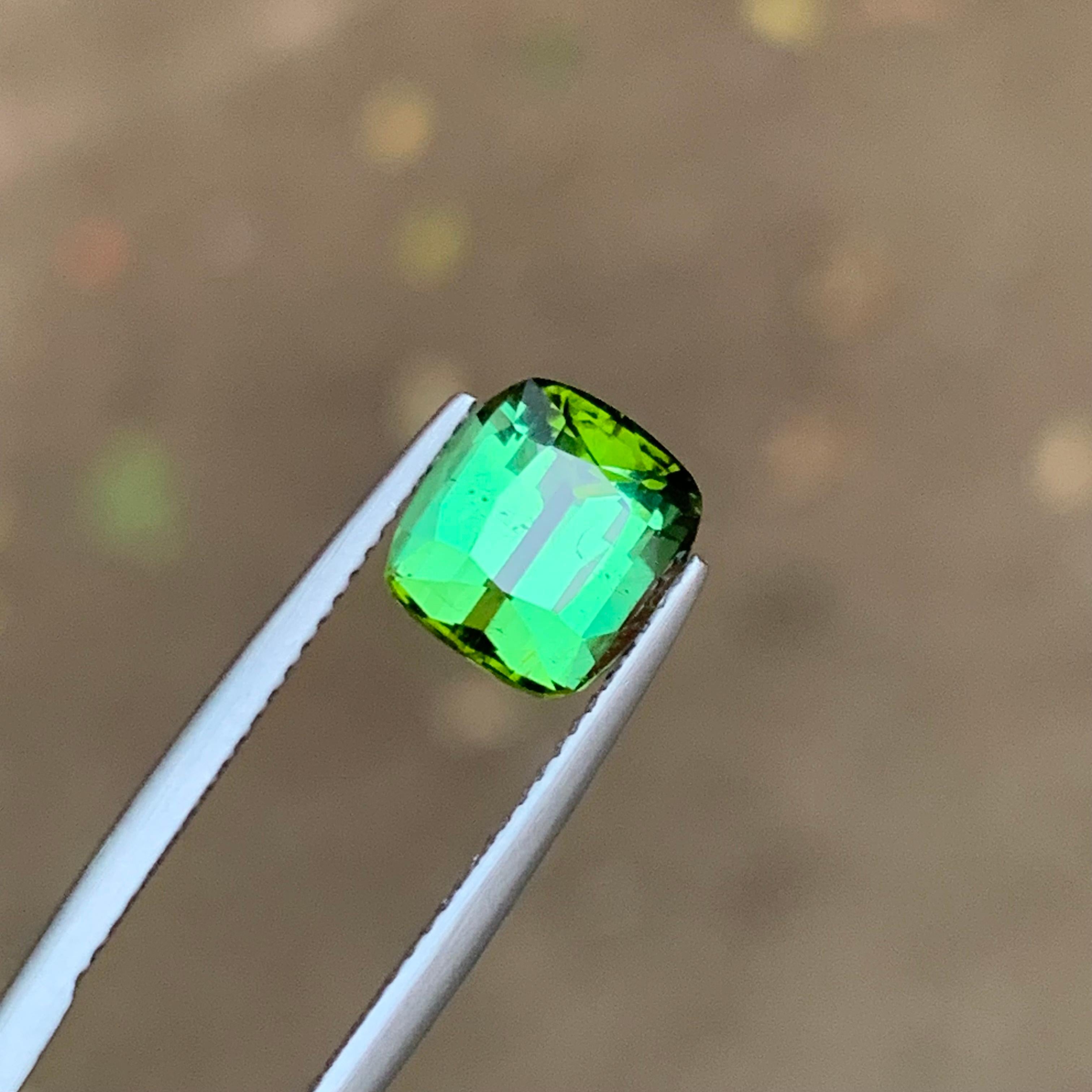 Gema Turmalina Verde Natural, 3.25 ct talla cojín para anillo, colgante joya en venta 6