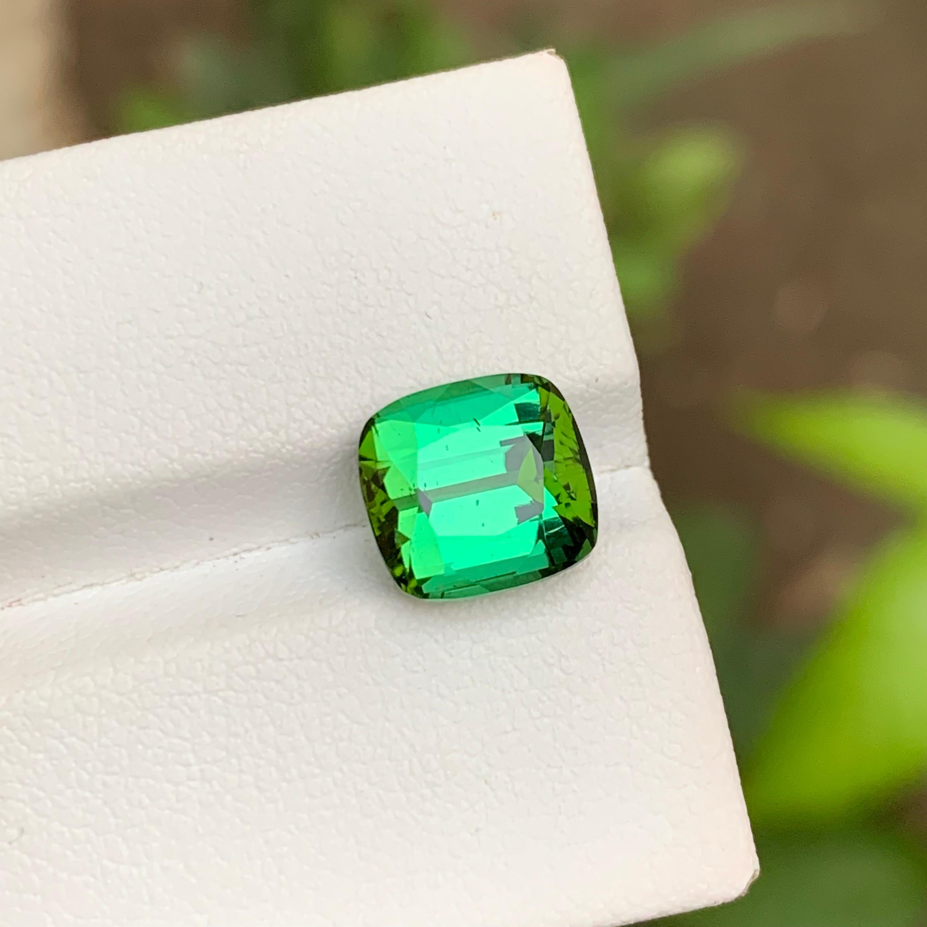 Gema Turmalina Verde Natural, 4.05 ct talla cojín para anillo, colgante joya en venta 6