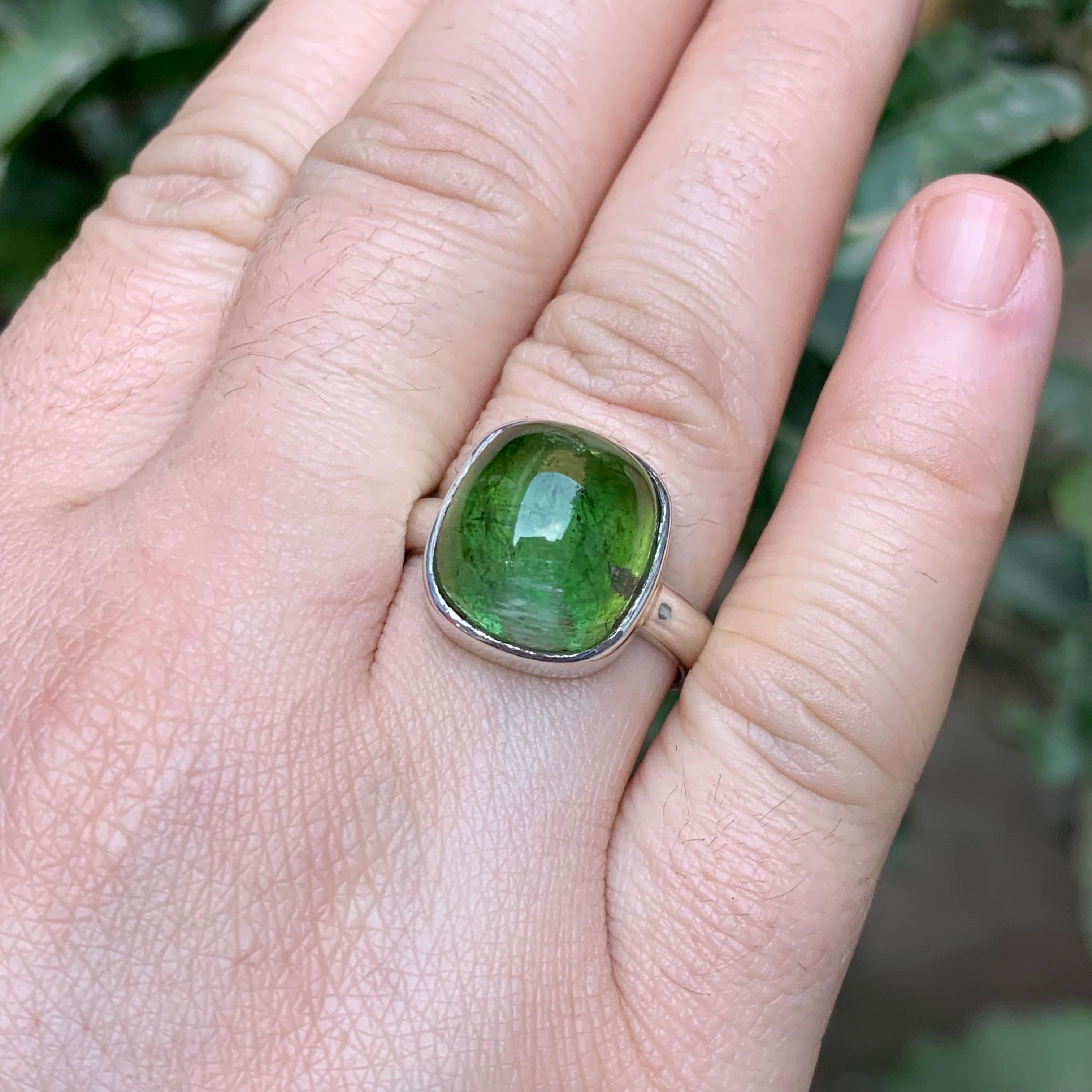 Modernist Green Natural Tourmaline Gemstone 925 Sterling Silver Handmade Cocktail Ring